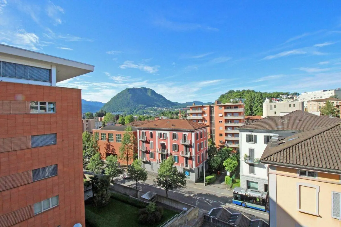 Appartamento 5,5 locali con grande terrazza - Quartiere prestigioso a Lugano - Foto 12 di 13
