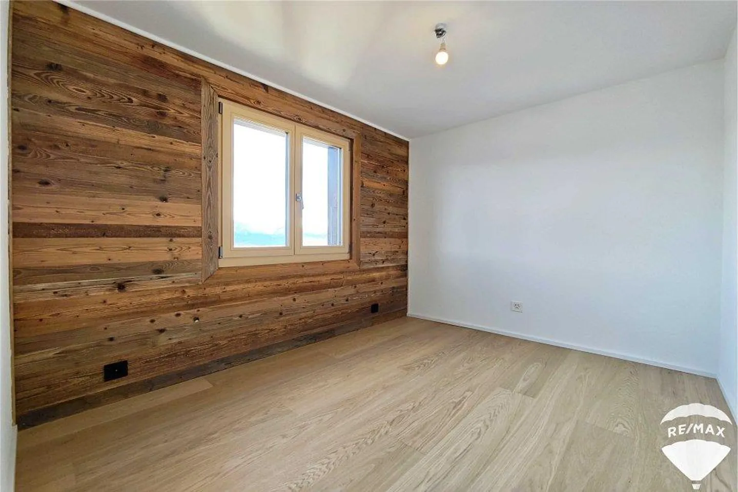 4-room apartment with a livable kitchen. - Photo 4 of 13