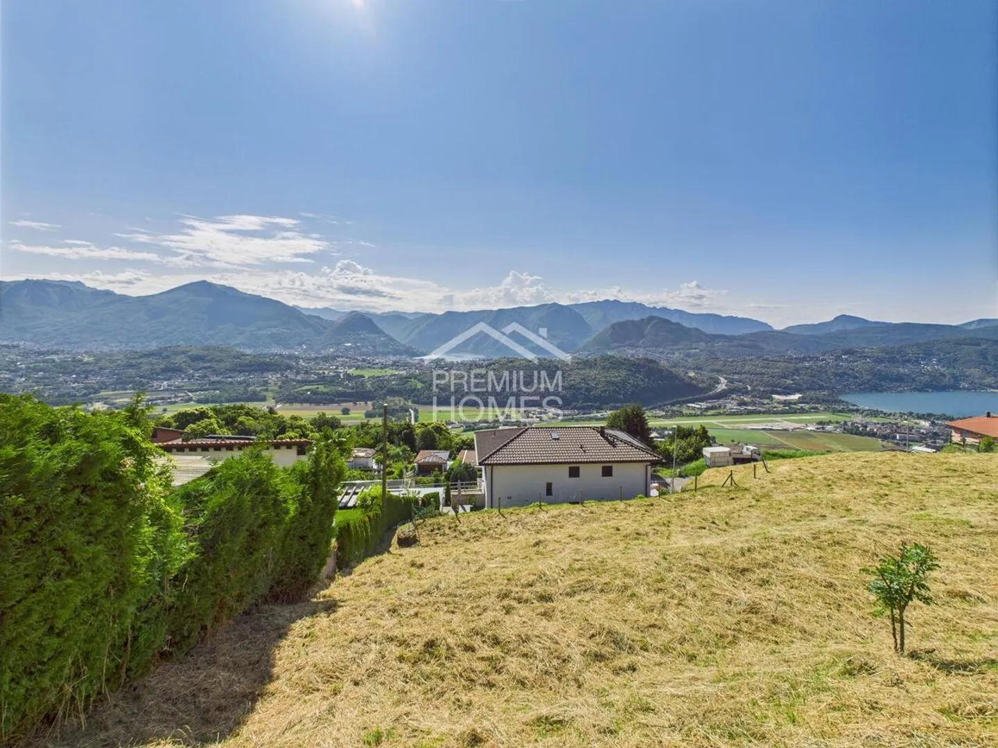 Leben im Tessin - Exklusives Grundstück mit Seeblick - Foto 4 von 5