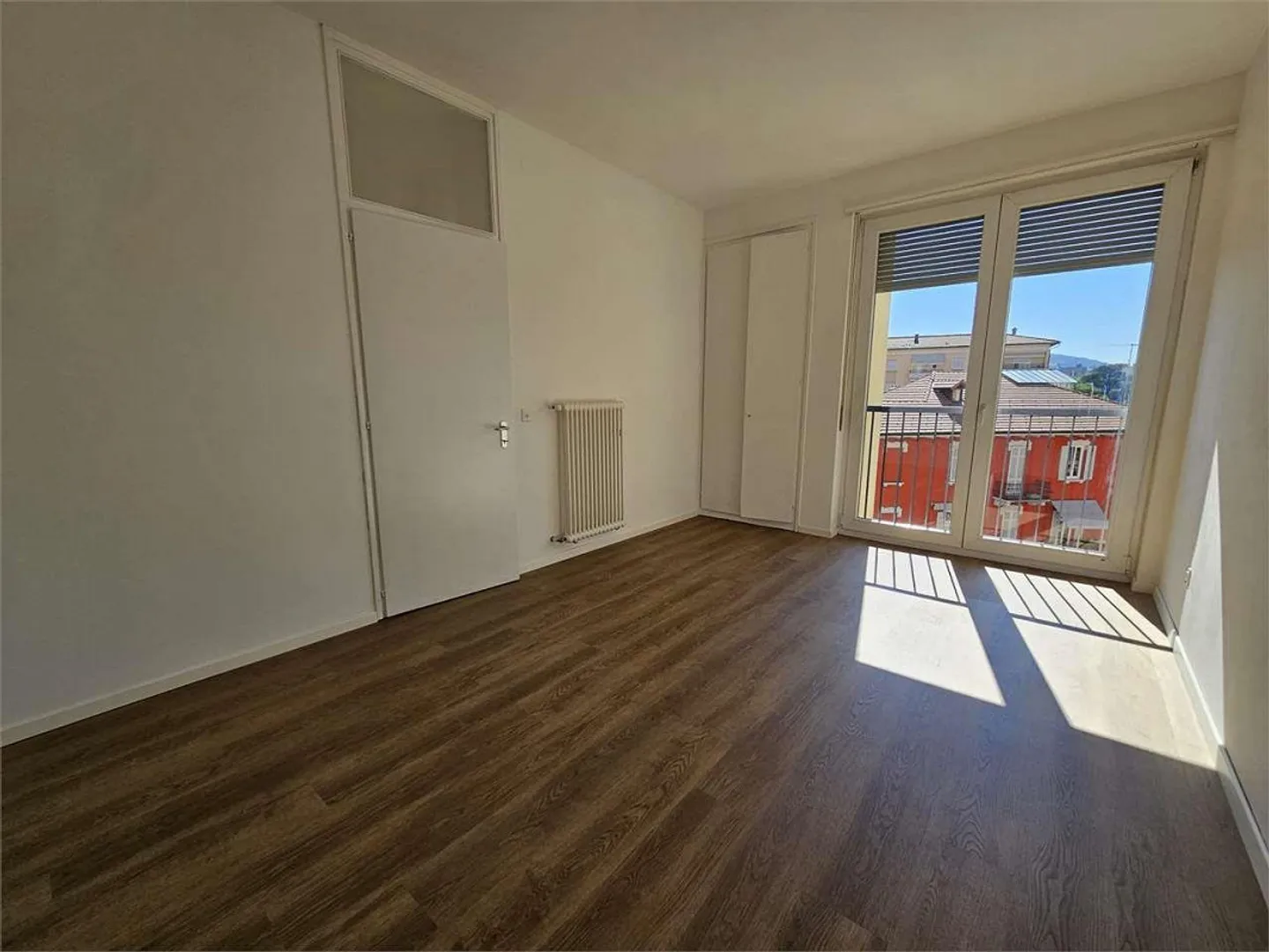 Chiasso, zur Miete ausgezeichnete 3.5 Zimmer mit Balkon - Foto 5 von 8