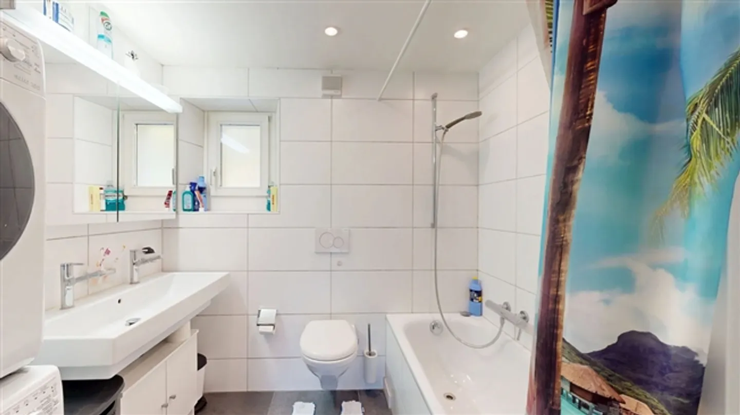 Maison multifamiliale avec six appartements et 5 places de parking extérieures - Photo 19 sur 20