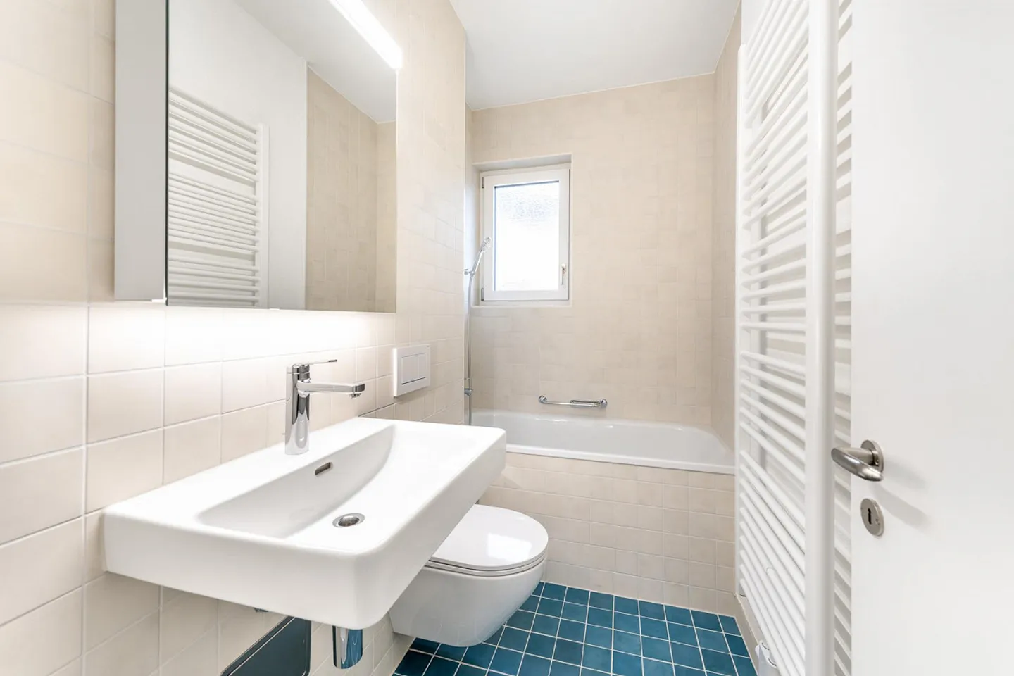 Frisch saniert - Zentral - Modern - Ihr neues Zuhause? - Foto 10 von 12