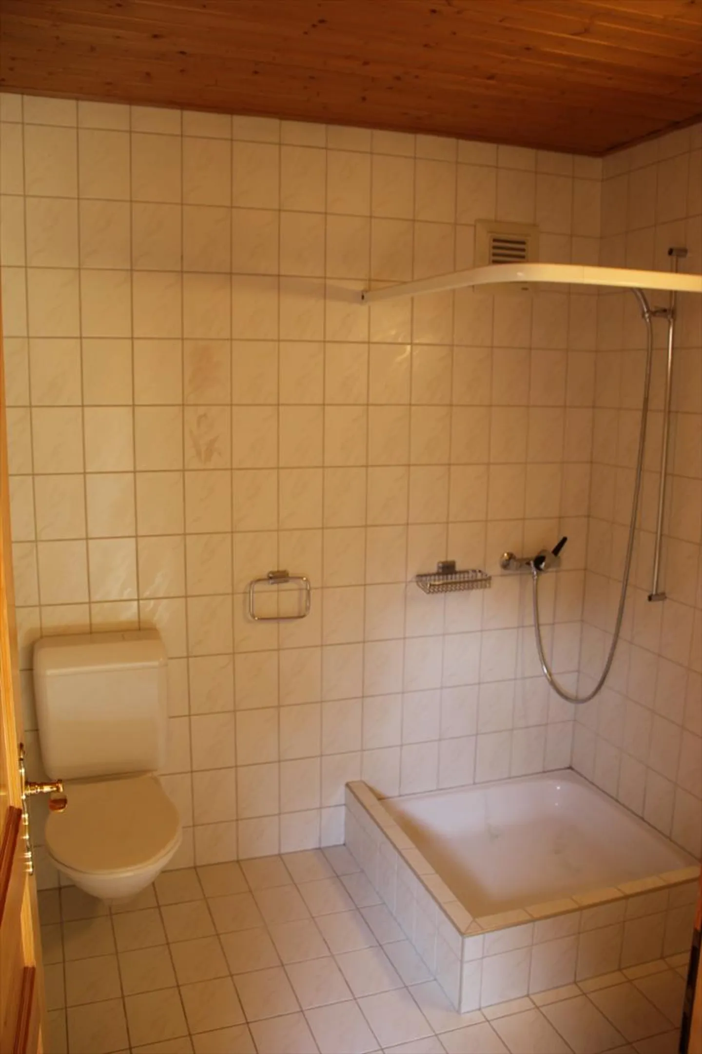 Appartamento di 2,5 stanze - Foto 3 di 15