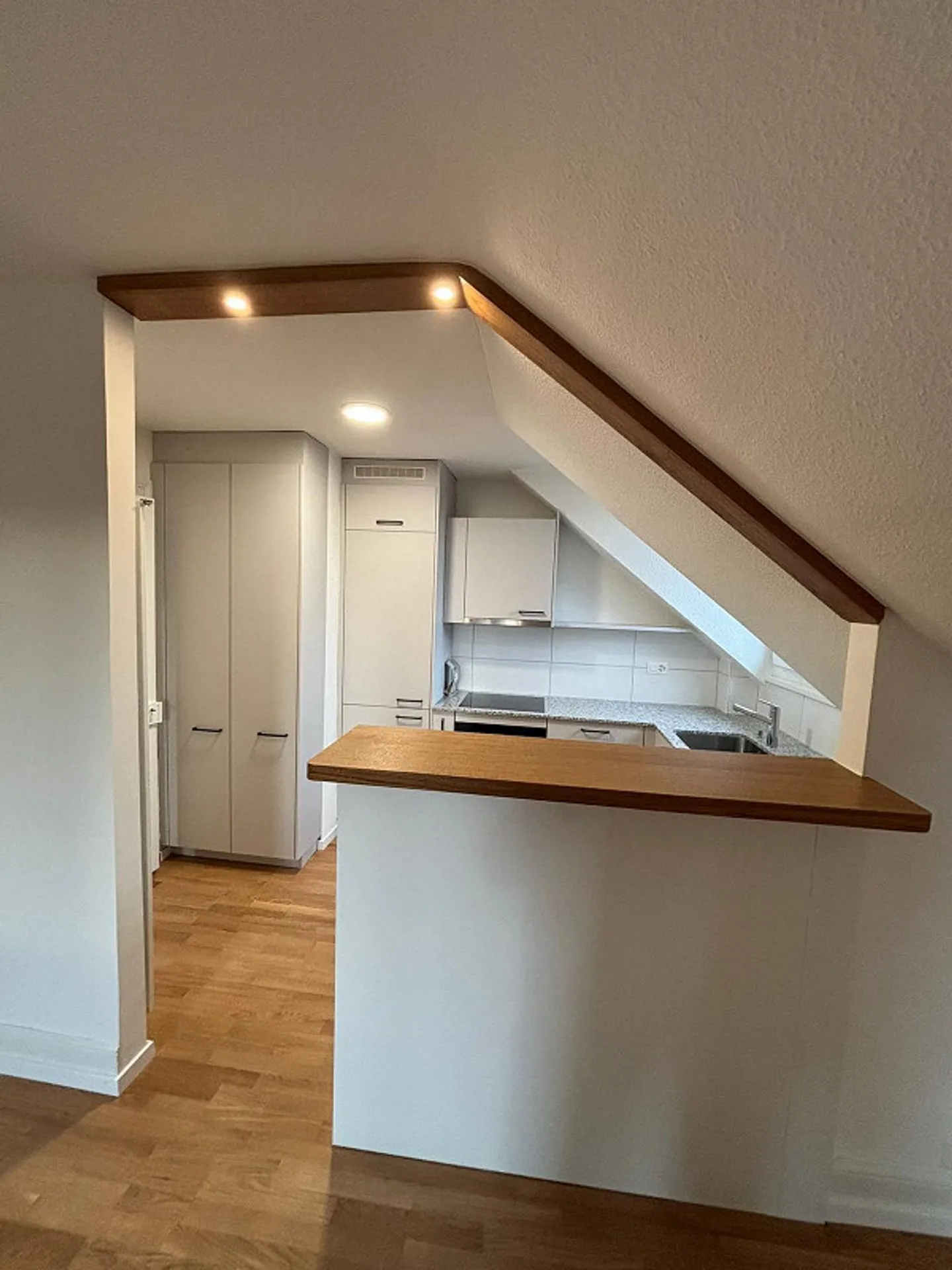 Charmante 3.5-Zimmer-Dachwohnung - Foto 5 von 20