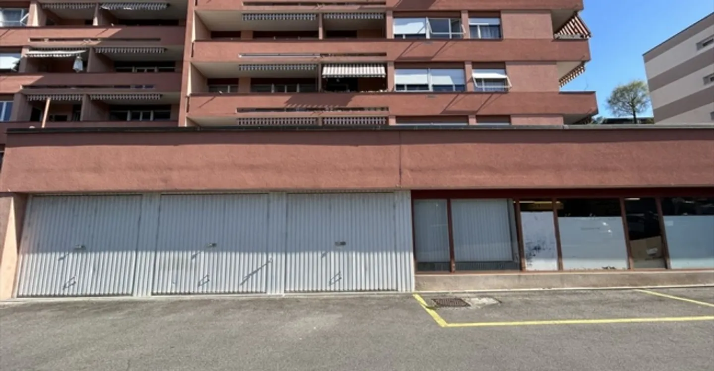 Immeuble mixte à louer - Photo 1 sur 5