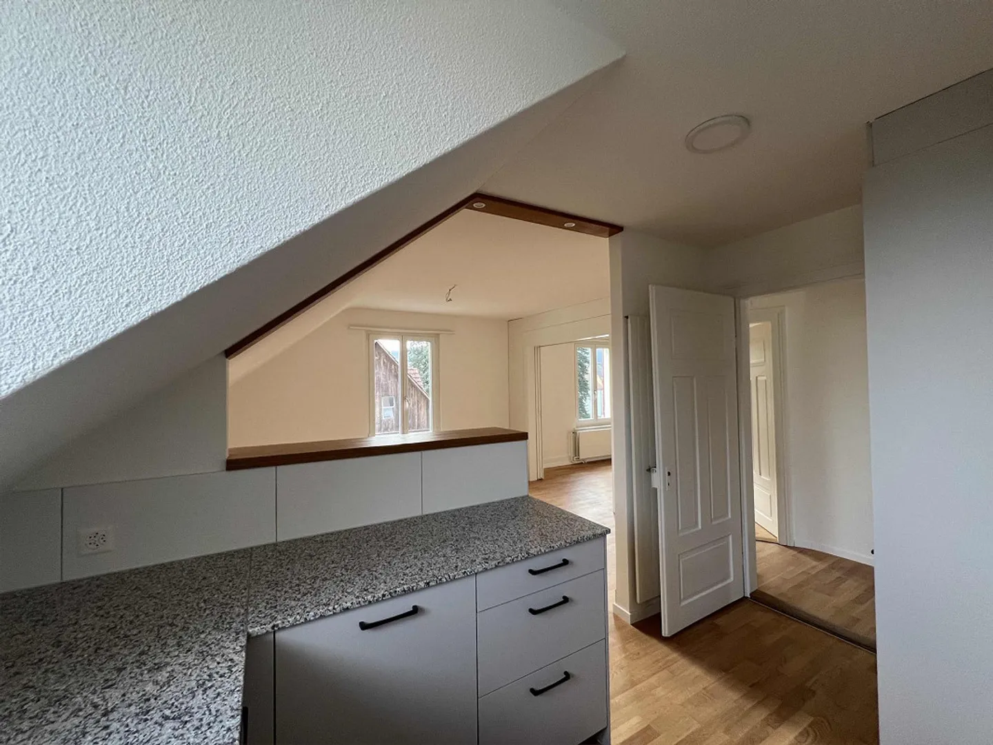 Charmante 3.5-Zimmer-Dachwohnung - Foto 13 von 20