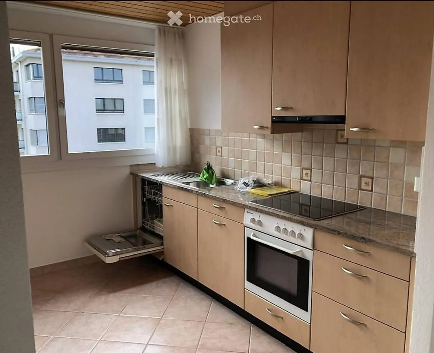 Contrat de location et reprise – 3,5 pièces, St-Sulpice VD (Rue du Centre) à convenir. - Photo 3 sur 5