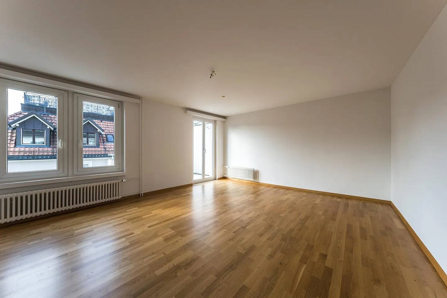 SUNNY 3.5-ROOM APARTMENT WITH BALCONY - SPYRISTR. 6, 9008 ST. GALLEN - Photo 1 of 8