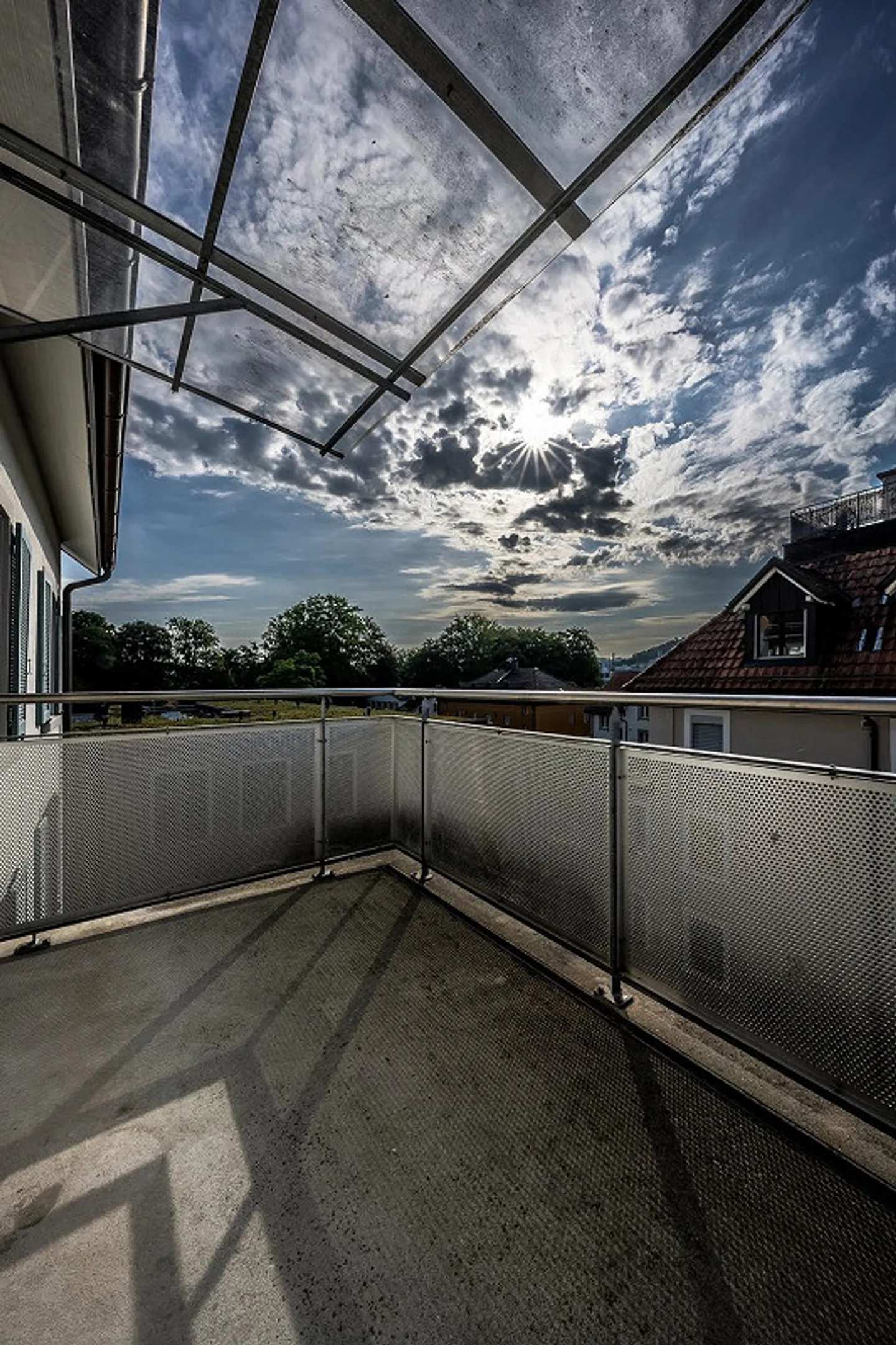 SUNNY 3.5-ROOM APARTMENT WITH BALCONY - SPYRISTR. 6, 9008 ST. GALLEN - Photo 3 of 8