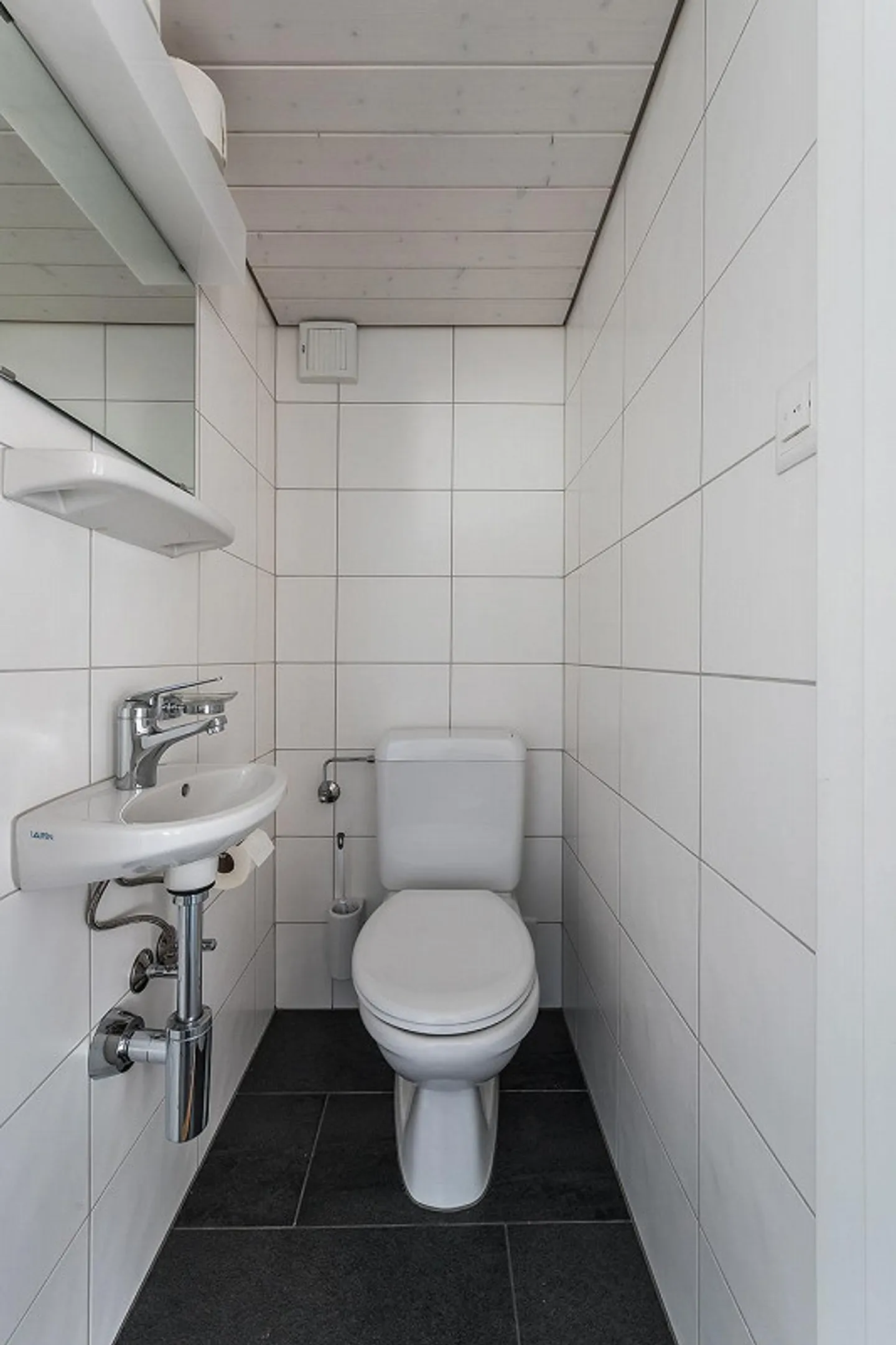 SUNNY 3.5-ROOM APARTMENT WITH BALCONY - SPYRISTR. 6, 9008 ST. GALLEN - Photo 6 of 8