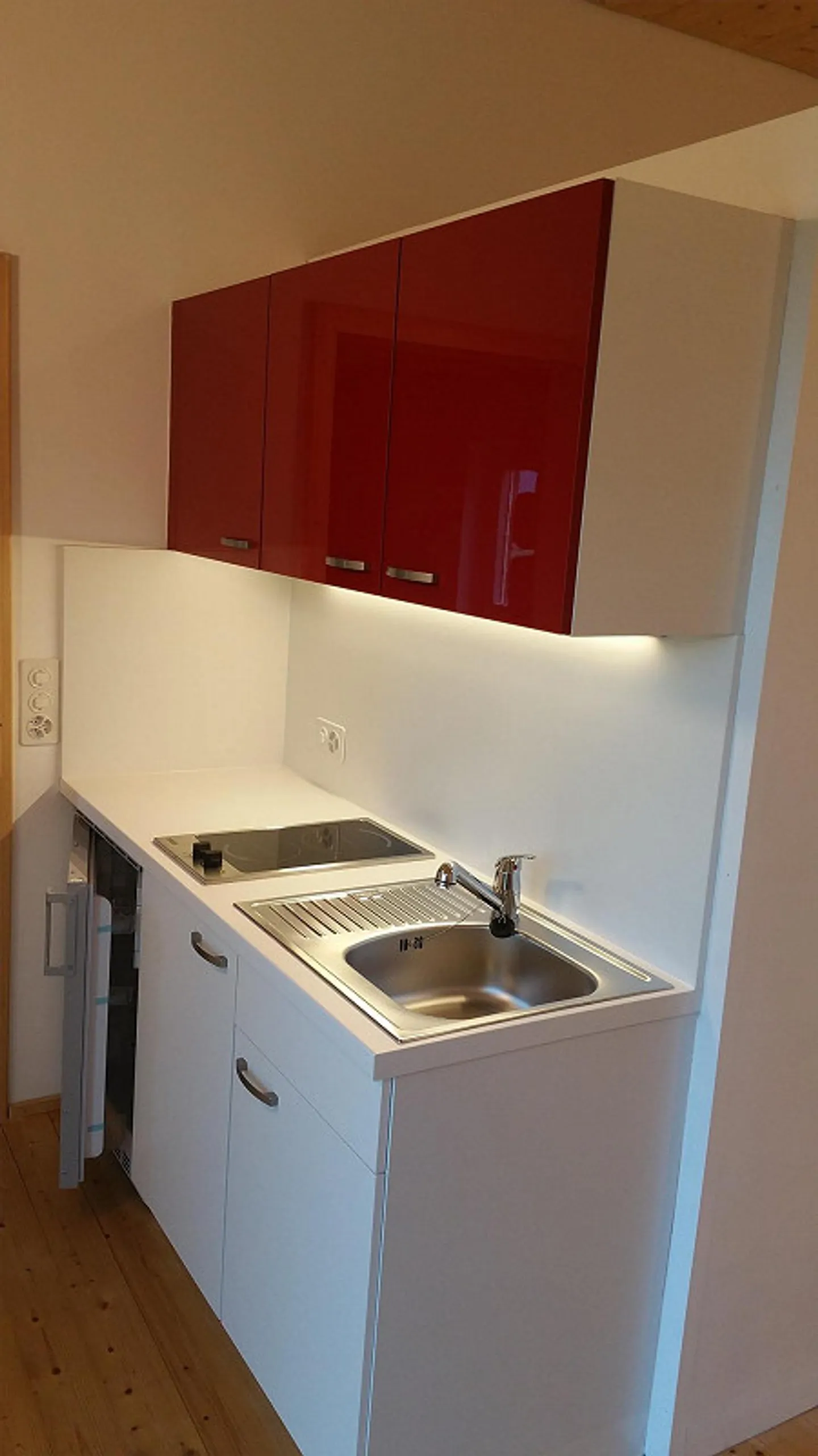 Nuovo studio/ appartamento in affitto in appartamento condiviso. - Foto 3 di 3