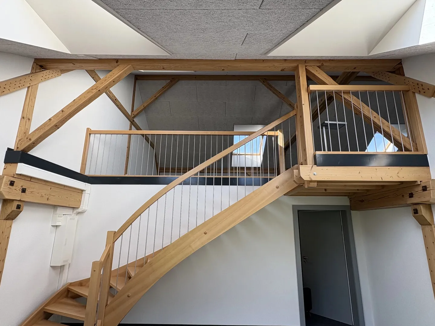 Beautiful commercial space of 106 m2 duplex in the old arsenal in Bex - Photo 4 of 7