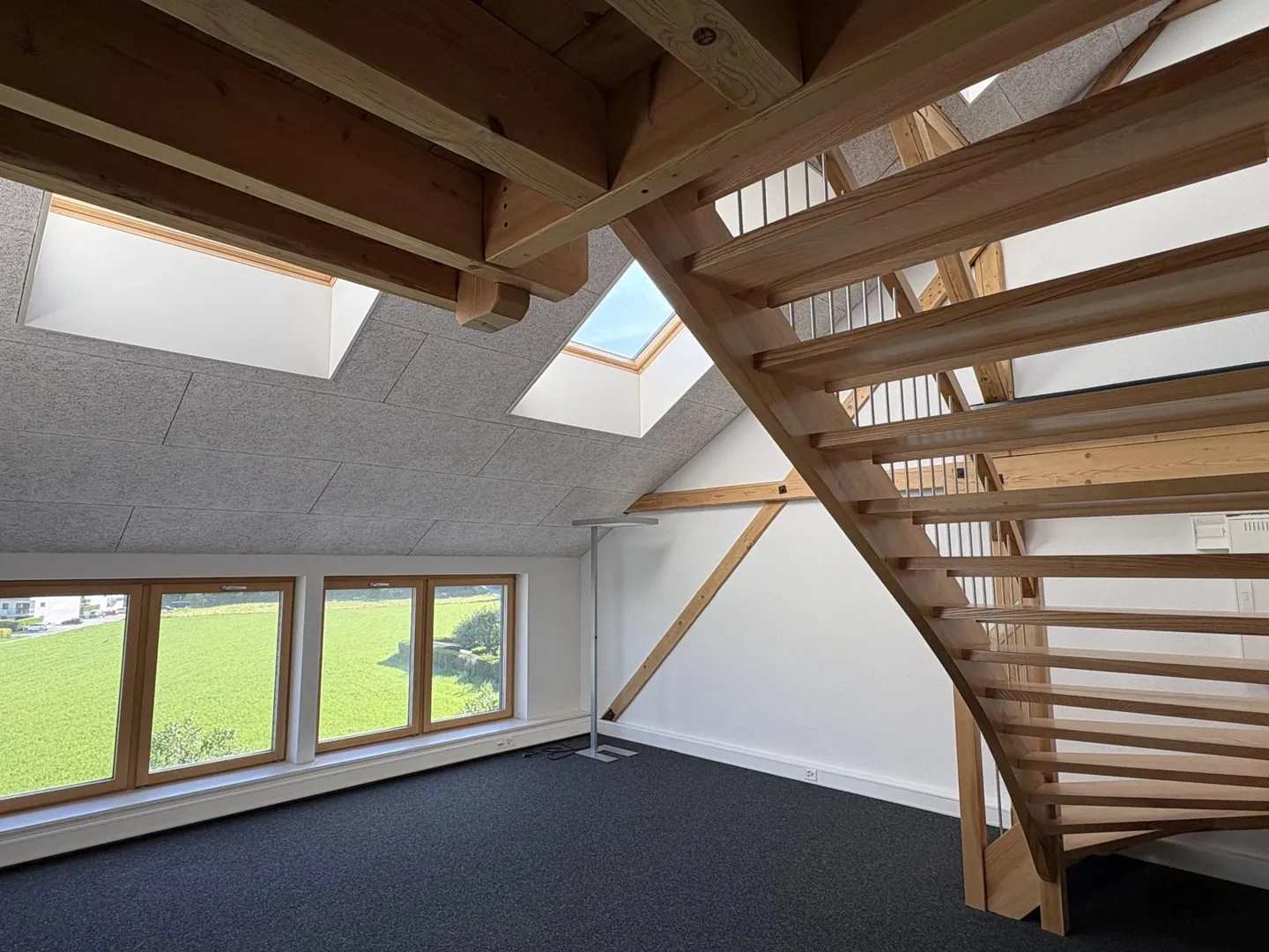 Beautiful commercial space of 106 m2 duplex in the old arsenal in Bex - Photo 1 of 7