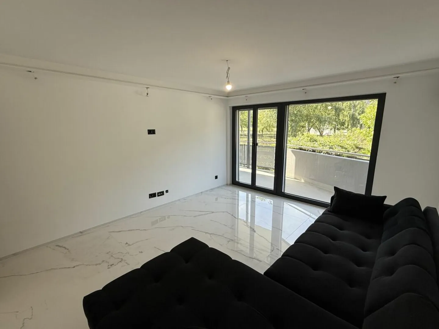 Appartement 4.5 pièces entièrement rénové - Photo 9 sur 22