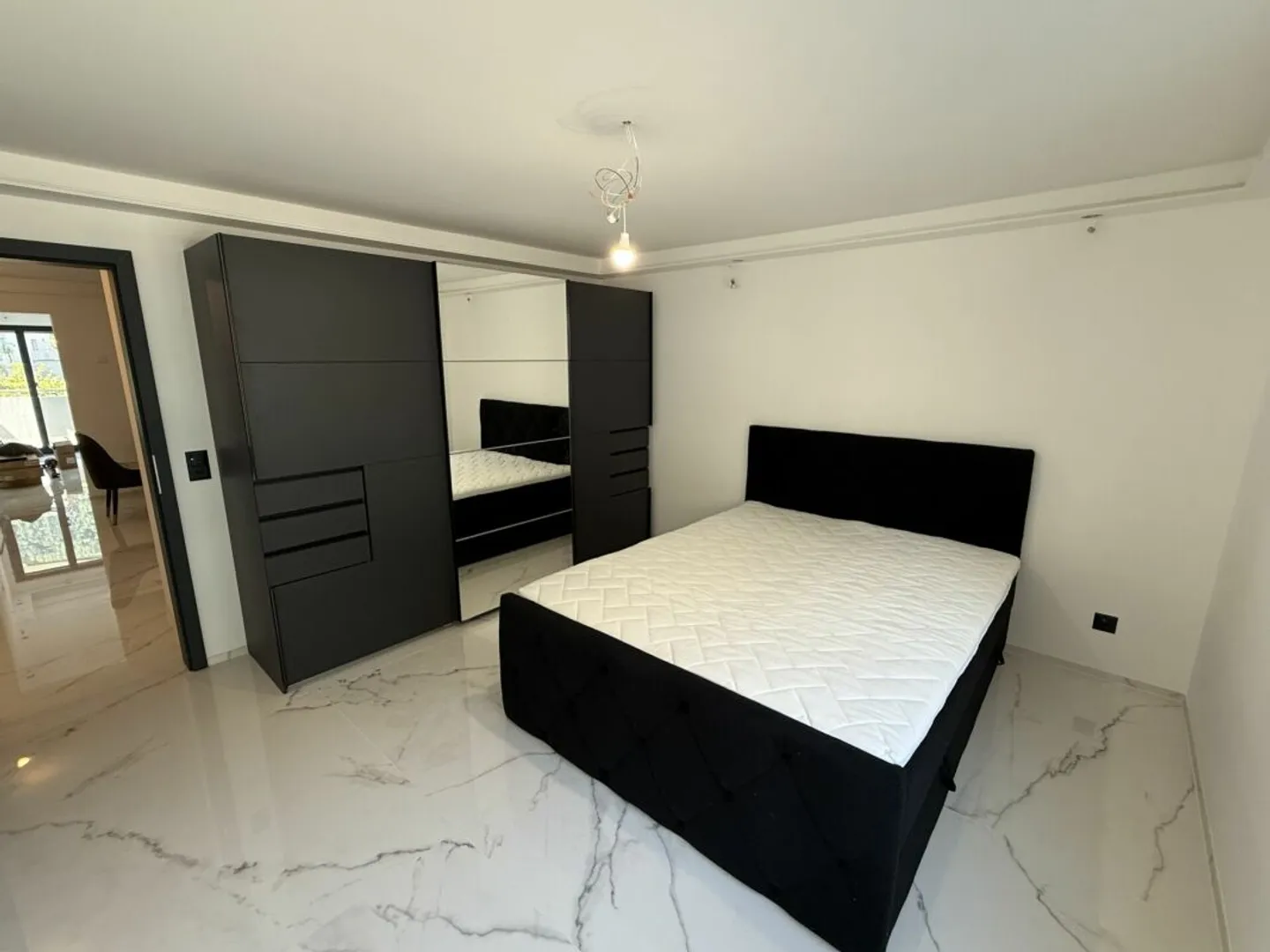 Appartement 4.5 pièces entièrement rénové - Photo 10 sur 22