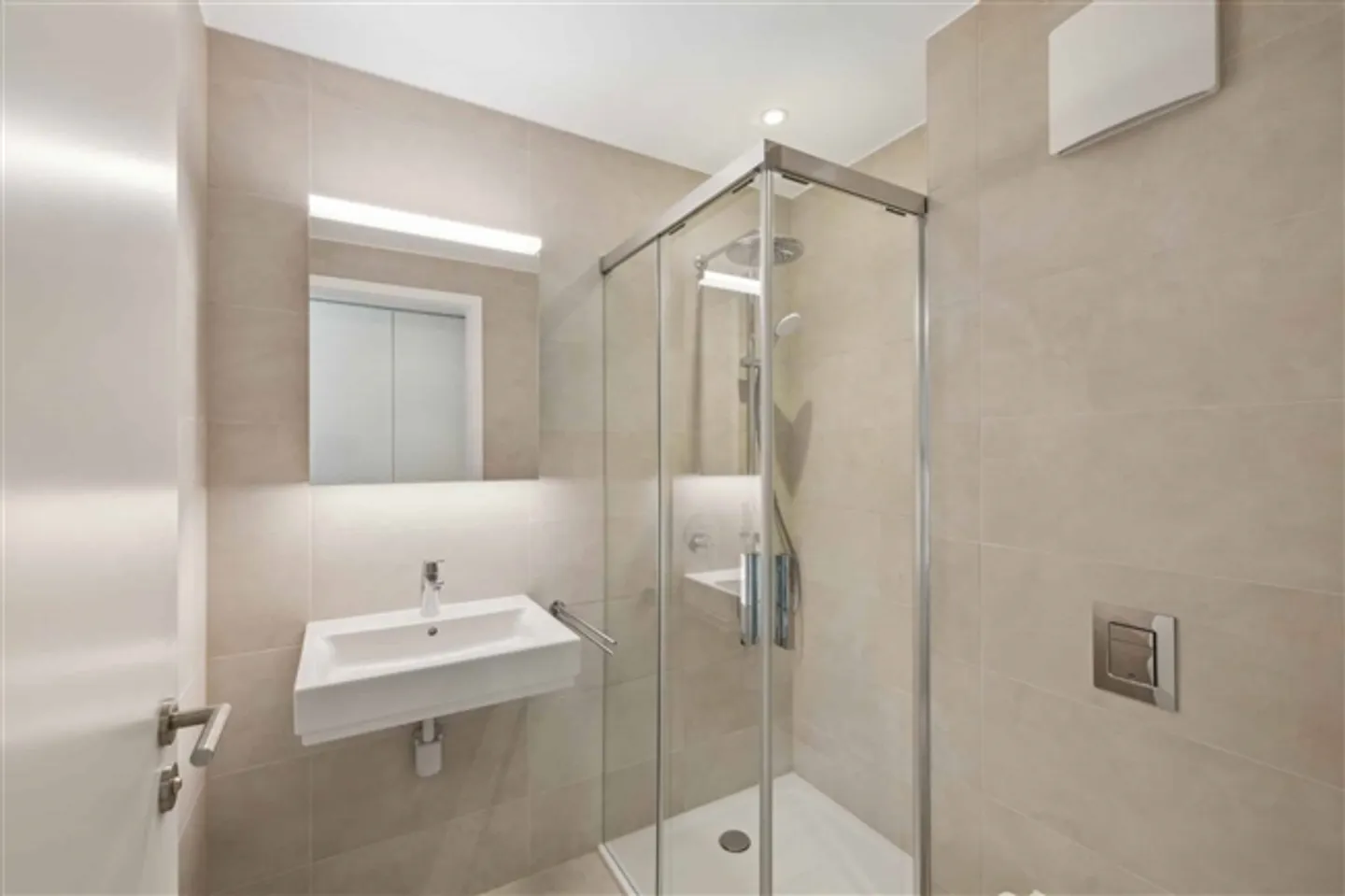 OPPORTUNITÀ ATTUALI - APPARTAMENTI 3.5 STANZE LE GRAND-PRÉ - Foto 8 di 10