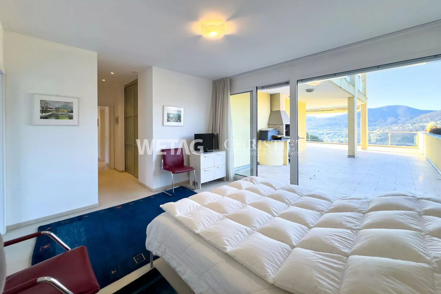 Montagnola: Apartment with Private Garden & Open Lake View for Sale - Photo 5 of 13