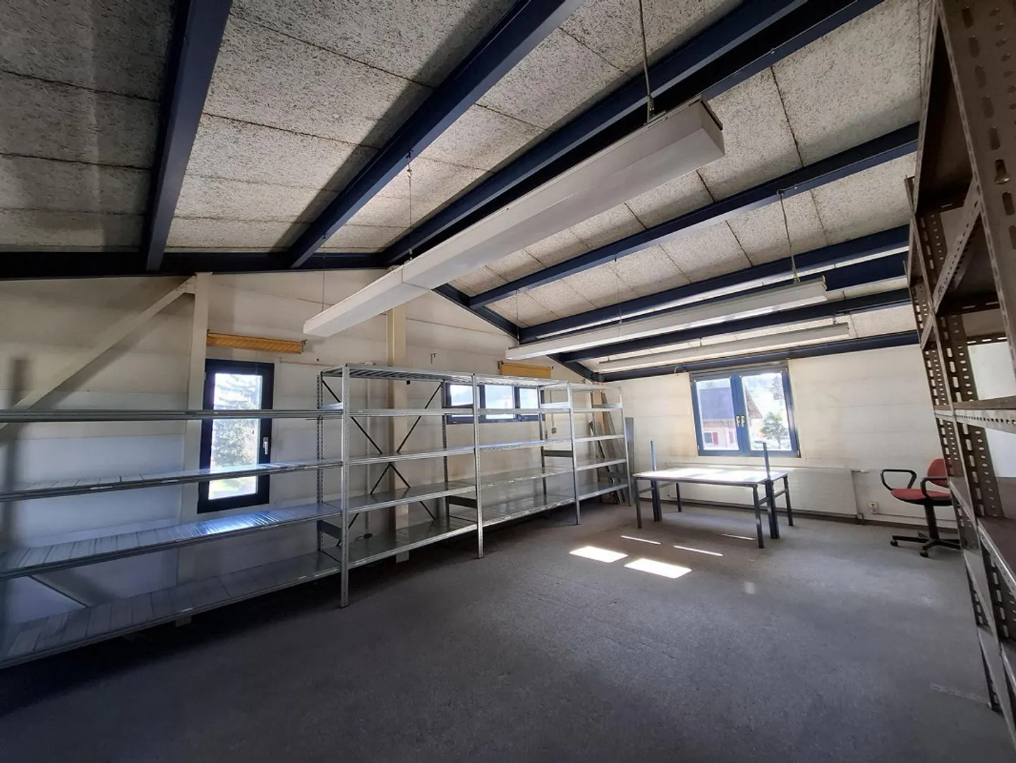 Versatile Commercial Space - Photo 3 of 7