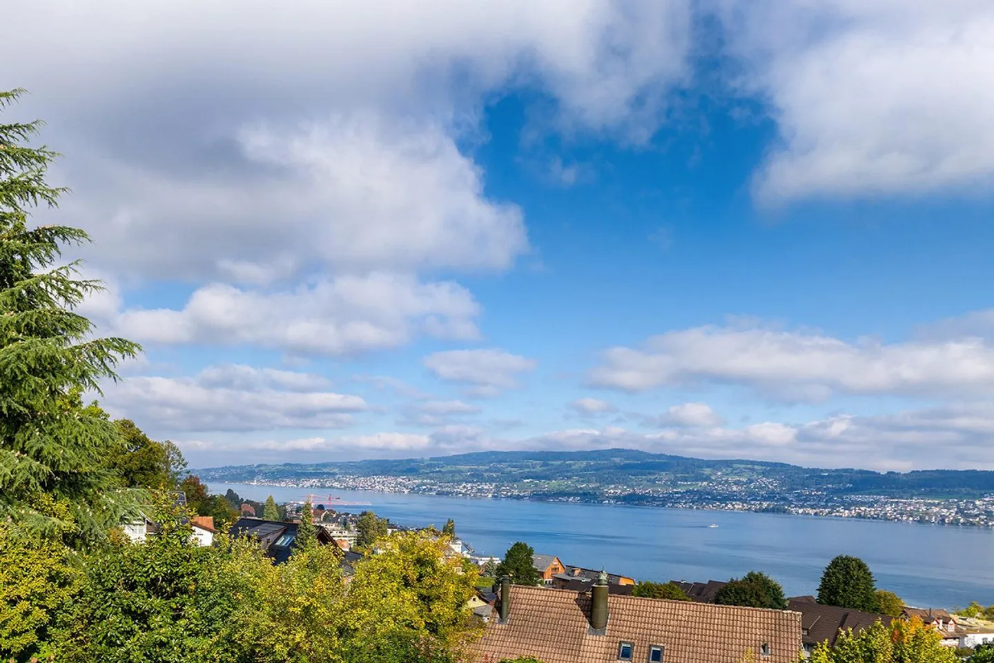 Exklusive Landhausvilla mit traumhafter Panoramaseesicht - Foto 4 von 4