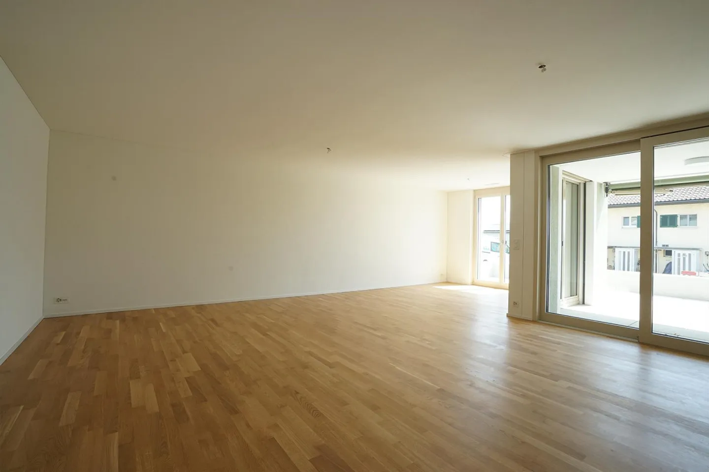 Living with lake view – First occupancy in the Tilia Boldern development - Photo 2 of 11