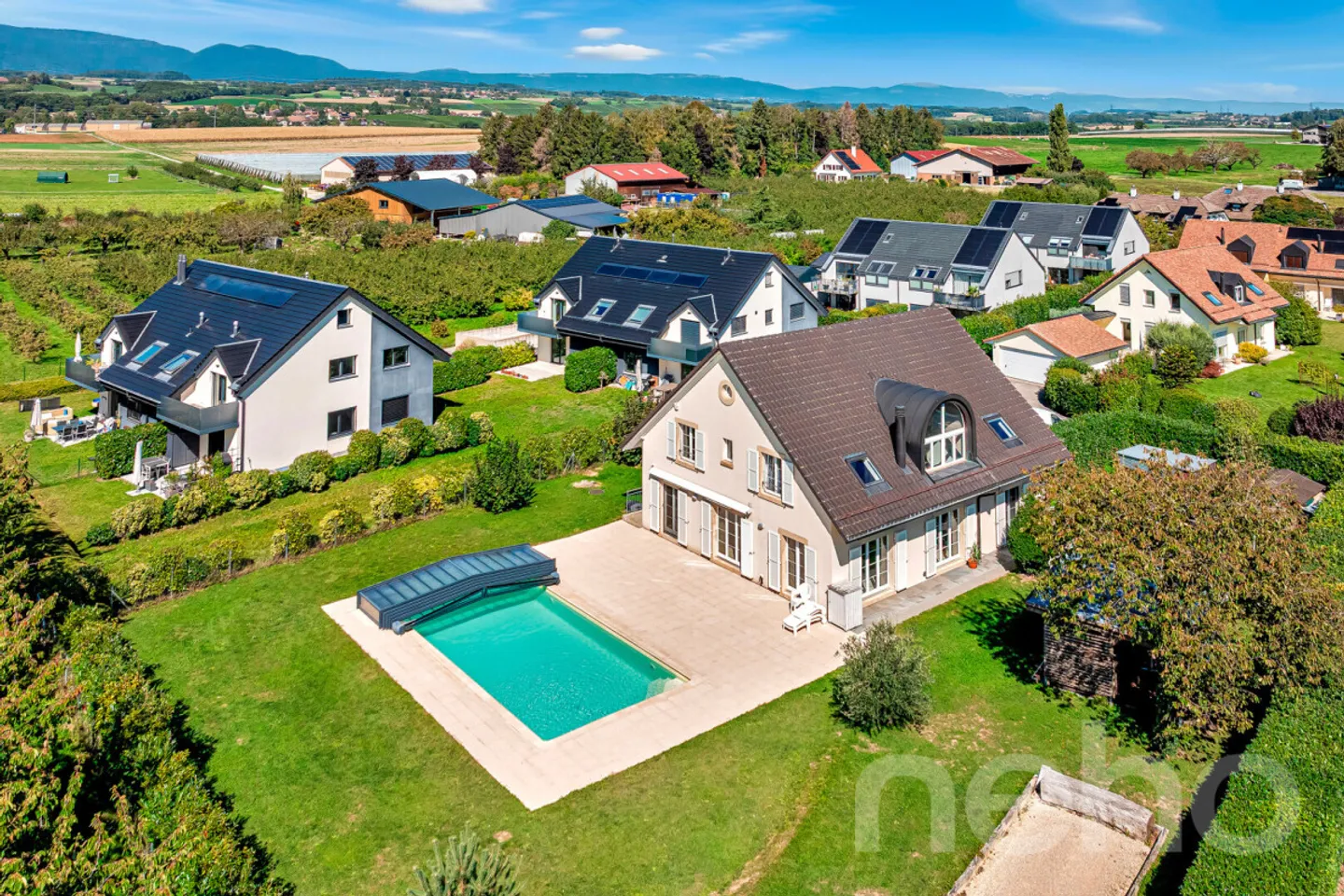 Magnifica casa indipendente con piscina in assoluta tranquillità a Denens - Foto 11 di 13