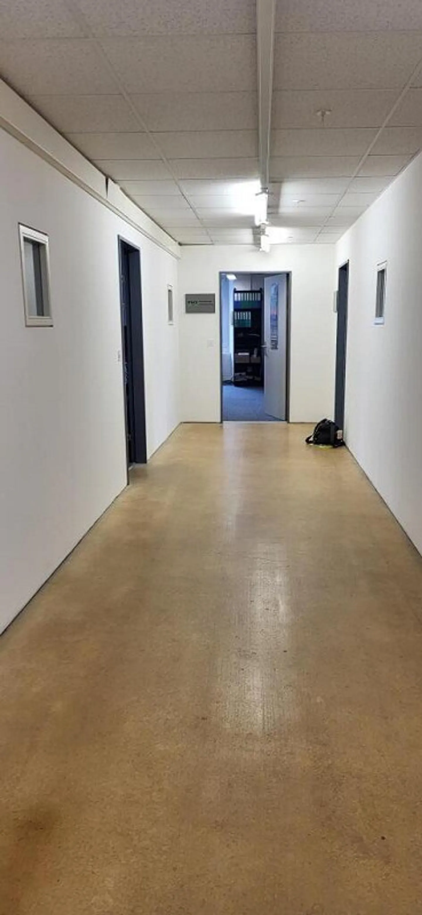 Büroflächen mit Industriecharme - Foto 3 von 8