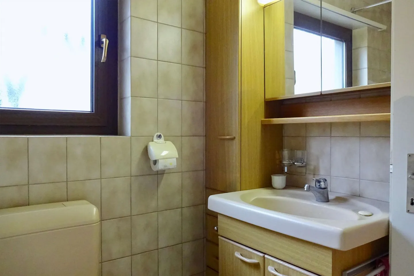 Chambre meublée dans un appartement modernisé dans un emplacement de choix - Photo 9 sur 13