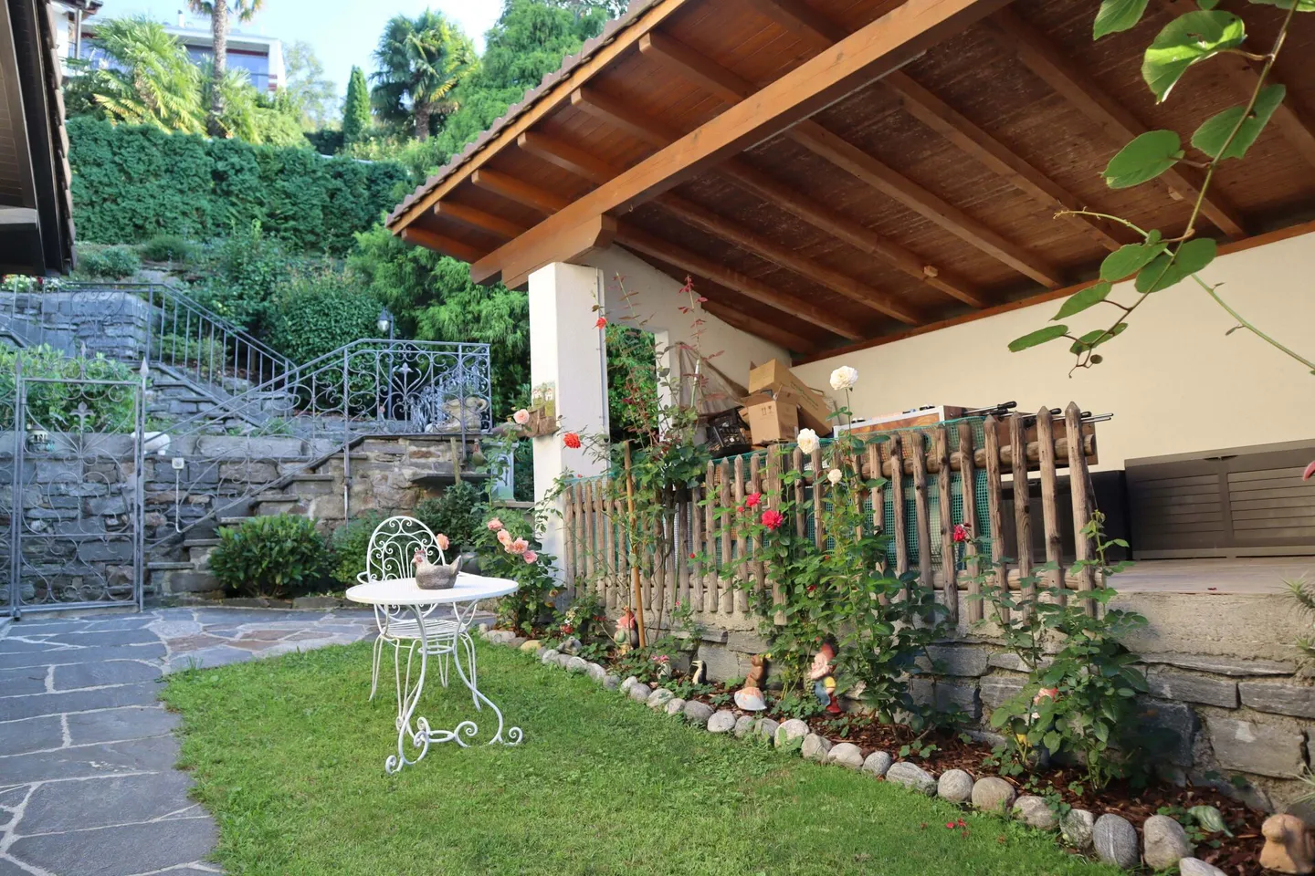 Charmantes Haus mit Seeblick - Foto 4 von 15