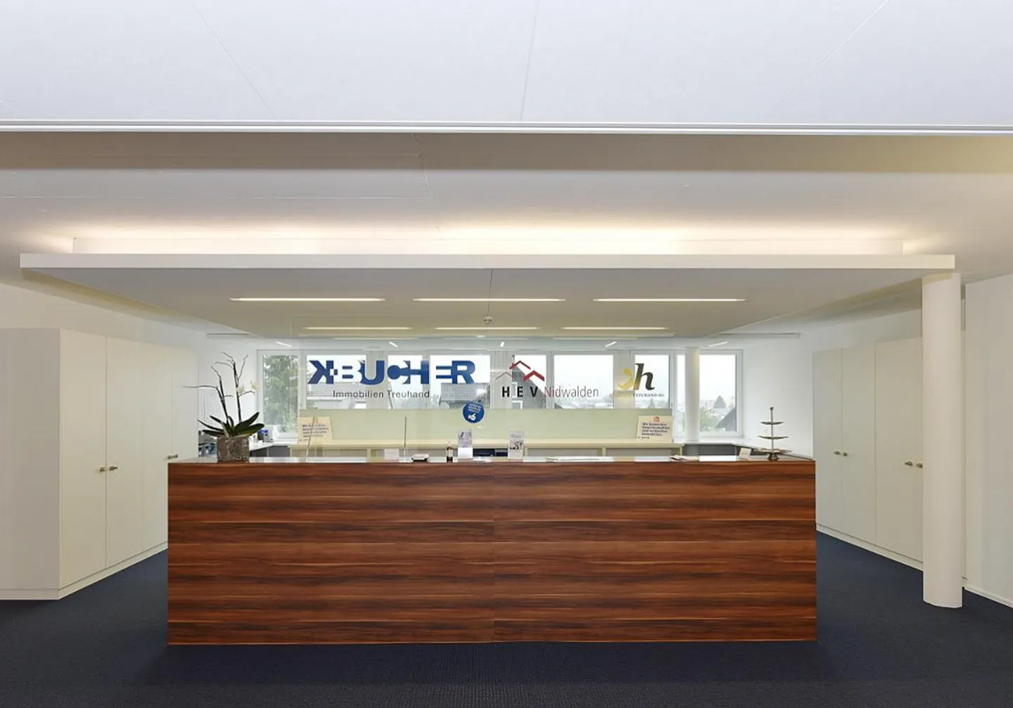 Office and commercial spaces with training room, coworking - Photo 1 of 8