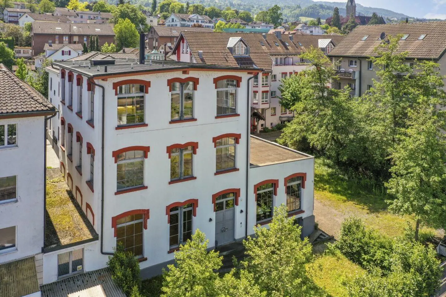 Unique, historic loft house with lake view and plenty of space to... - Photo 10 of 30