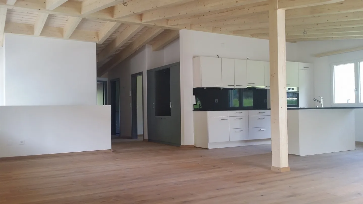 Appartement penthouse spacieux de 3,5 pièces - Photo 1 sur 25