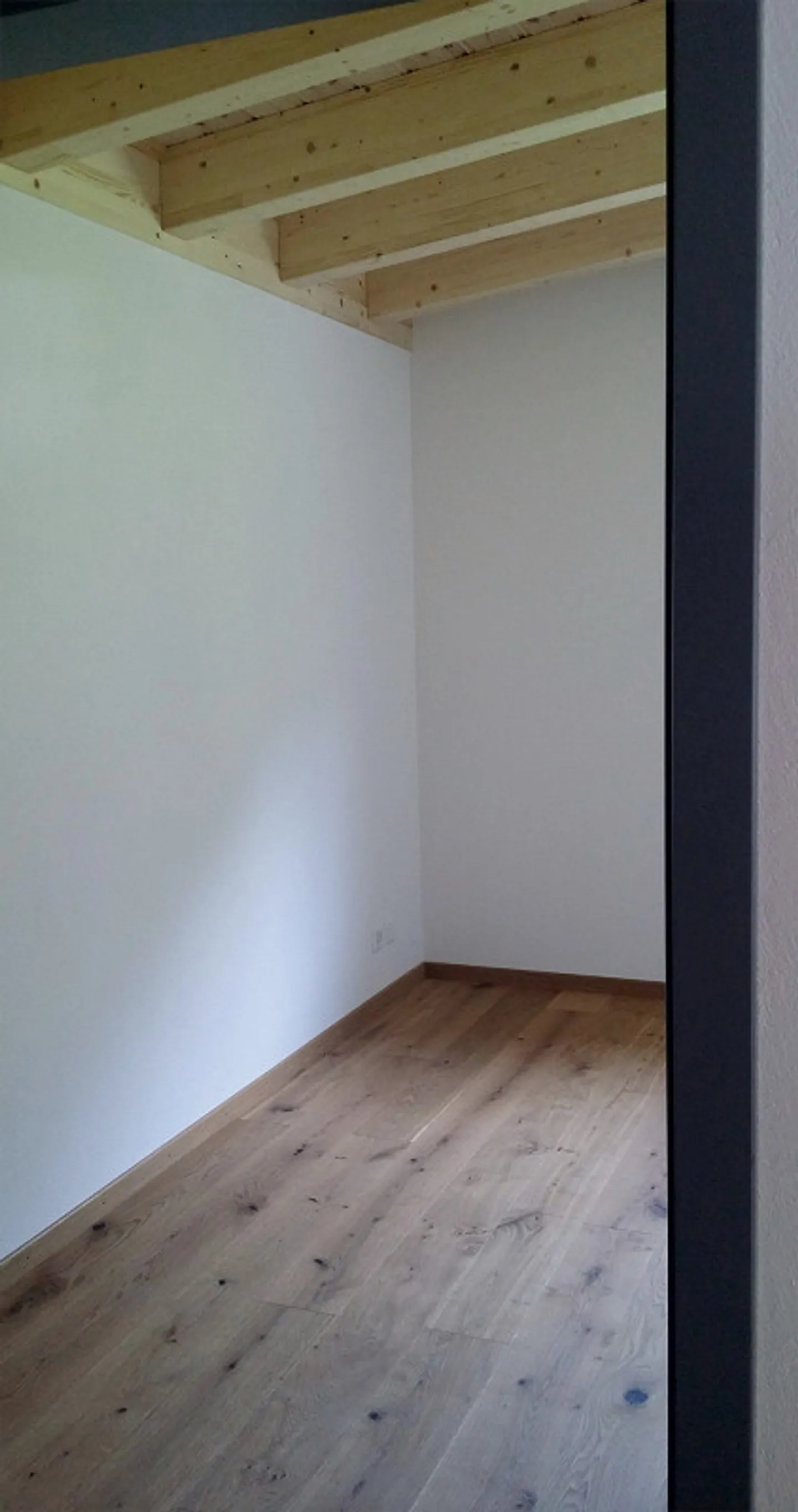 Appartement penthouse spacieux de 3,5 pièces - Photo 10 sur 25