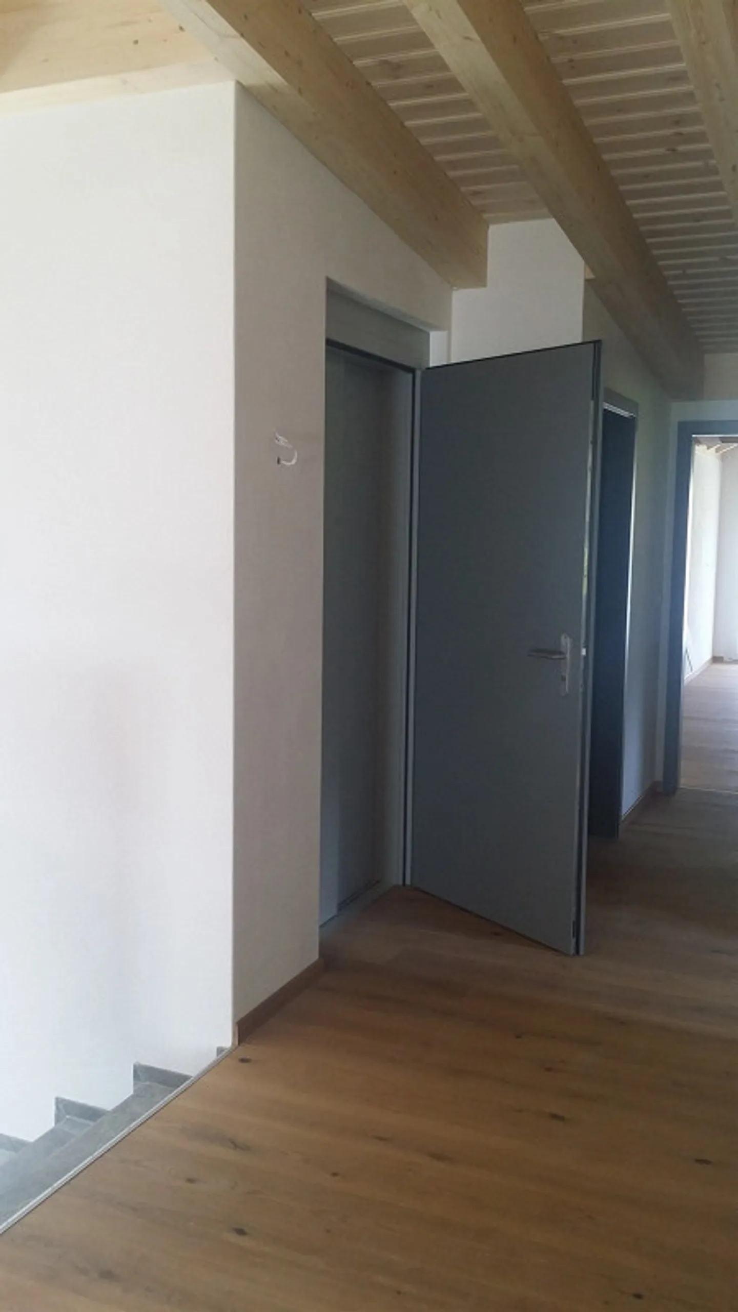 Appartement penthouse spacieux de 3,5 pièces - Photo 6 sur 25