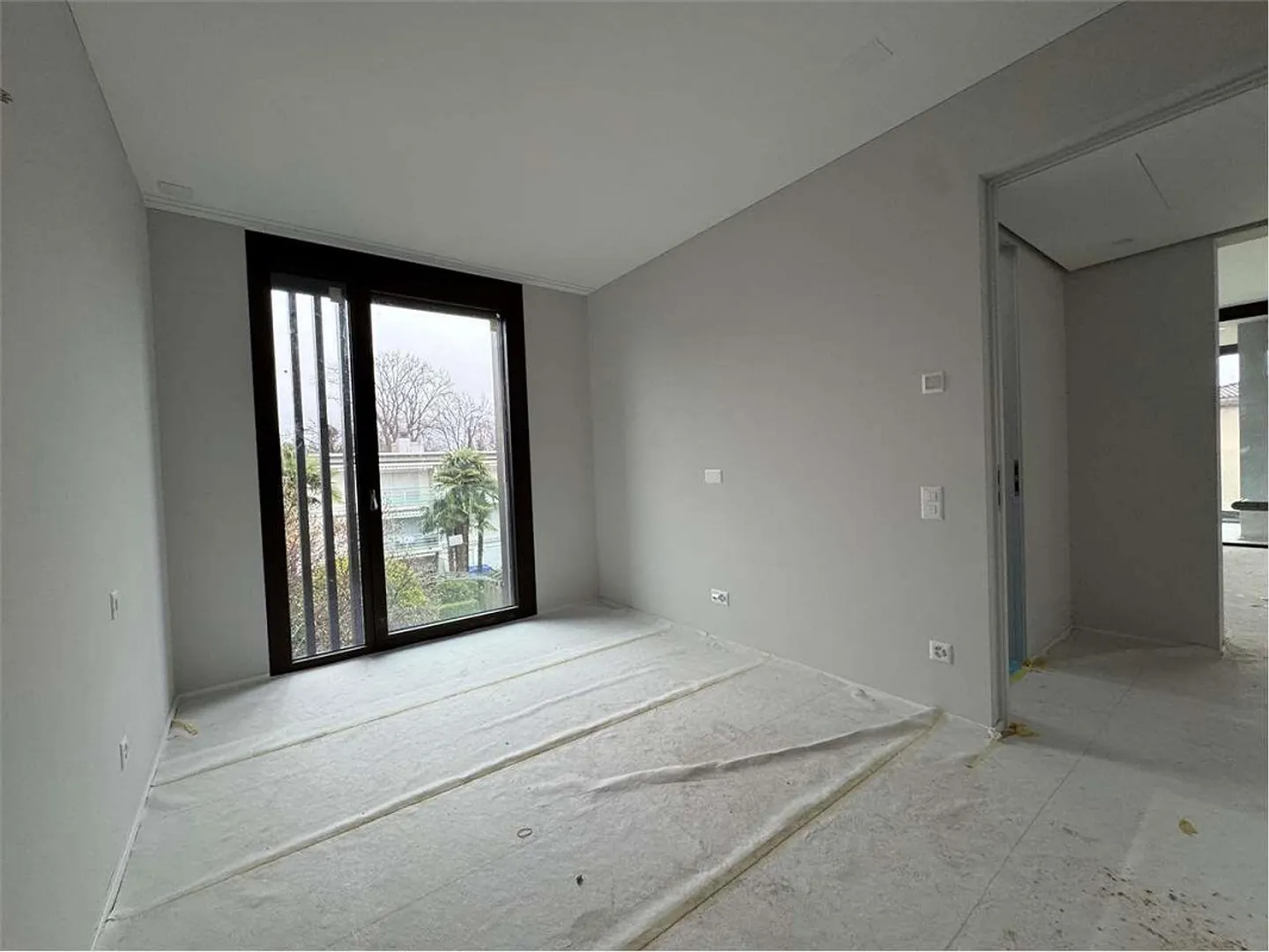 Modernes Apartment mit Garten - Foto 6 von 8