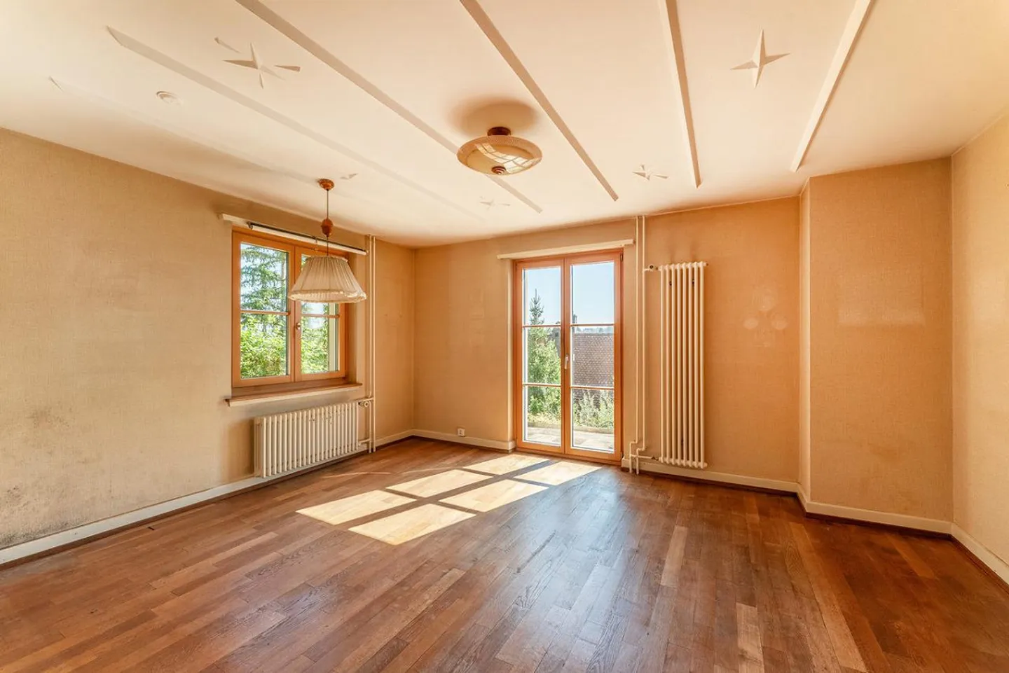 Charmantes EFH mit Ausbaupotenzial und traumhafter Aussicht - Foto 5 von 12