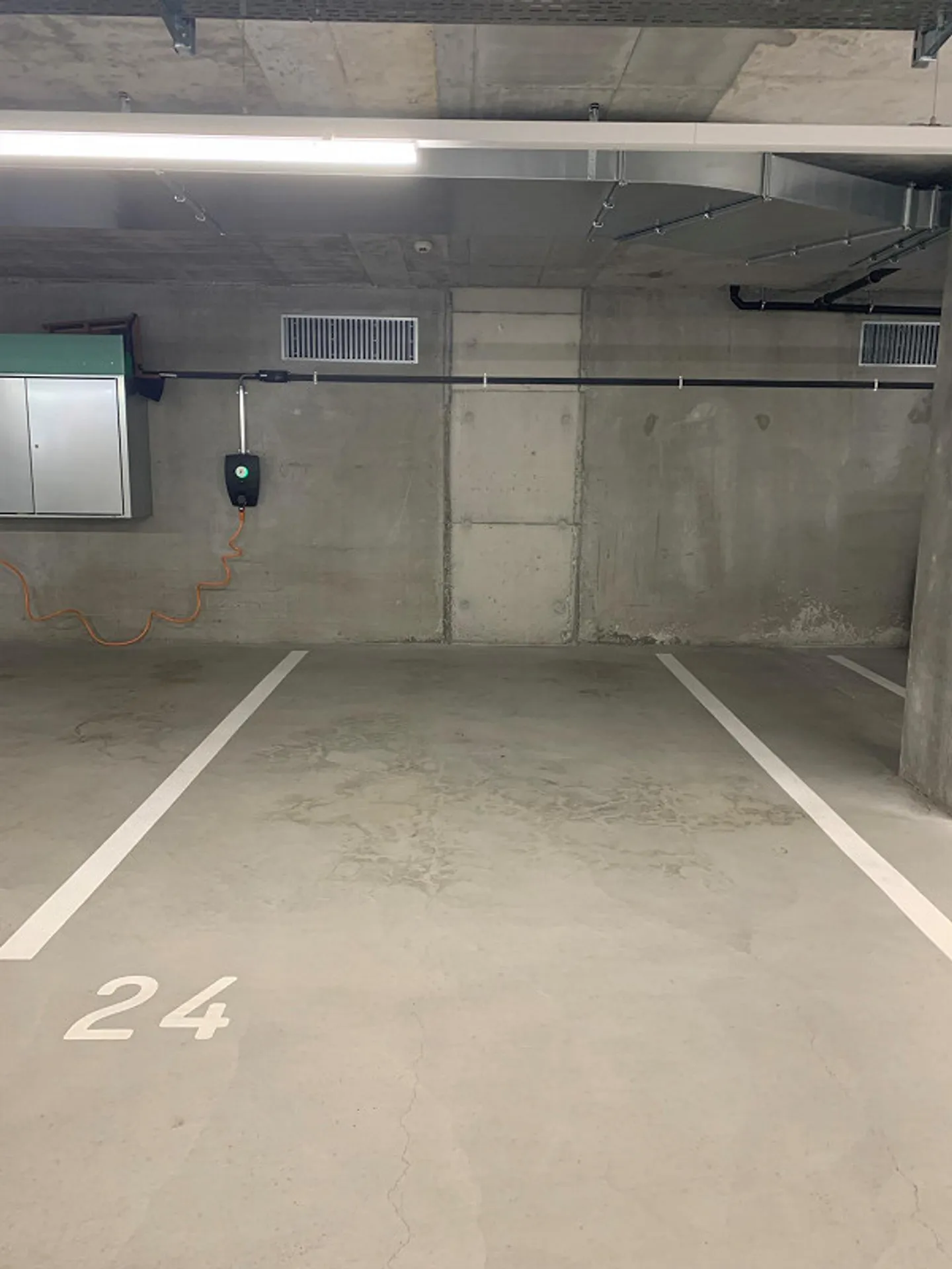 Parkplatz zu vermieten - Foto 1 von 1