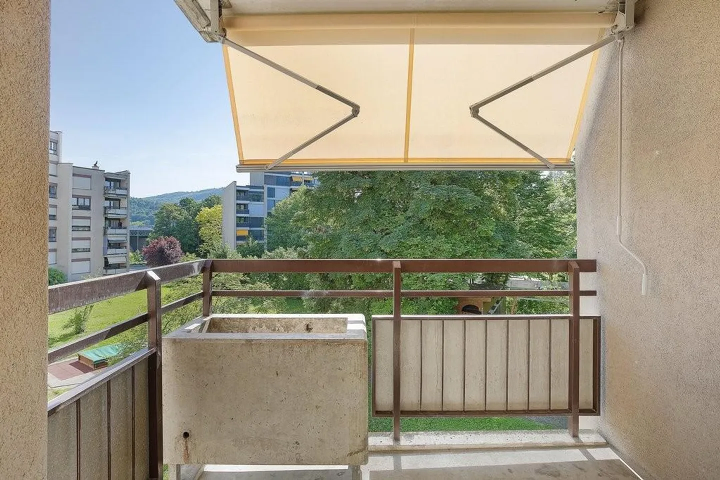 Appartamento spazioso e luminoso - Foto 5 di 12