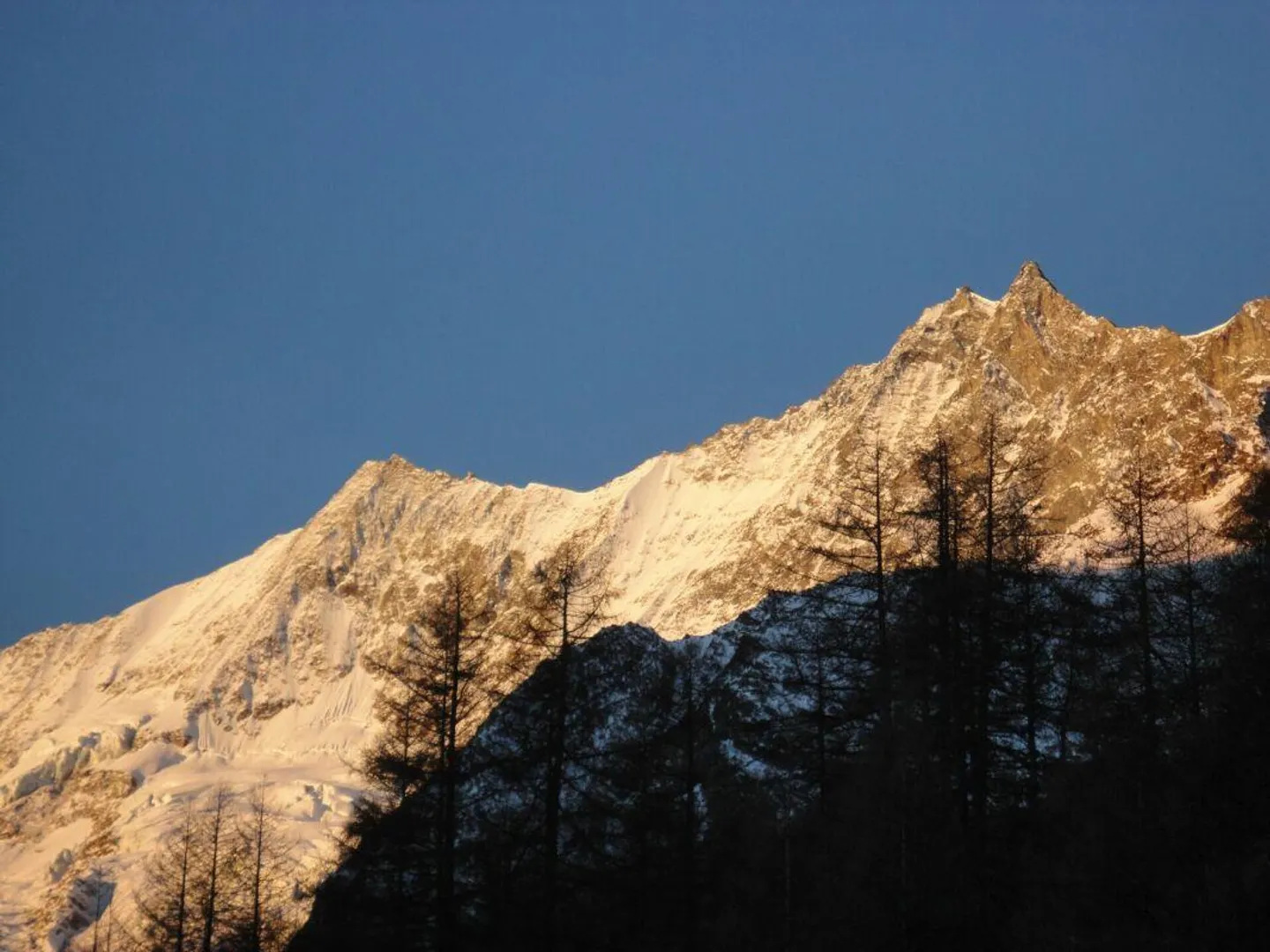 Argento con vista imbattibile sul villaggio e sull'intero panorama montano! - Foto 15 di 17