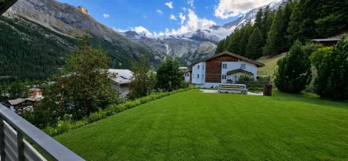 Argento con vista imbattibile sul villaggio e sull'intero panorama montano! - Foto 17 di 17