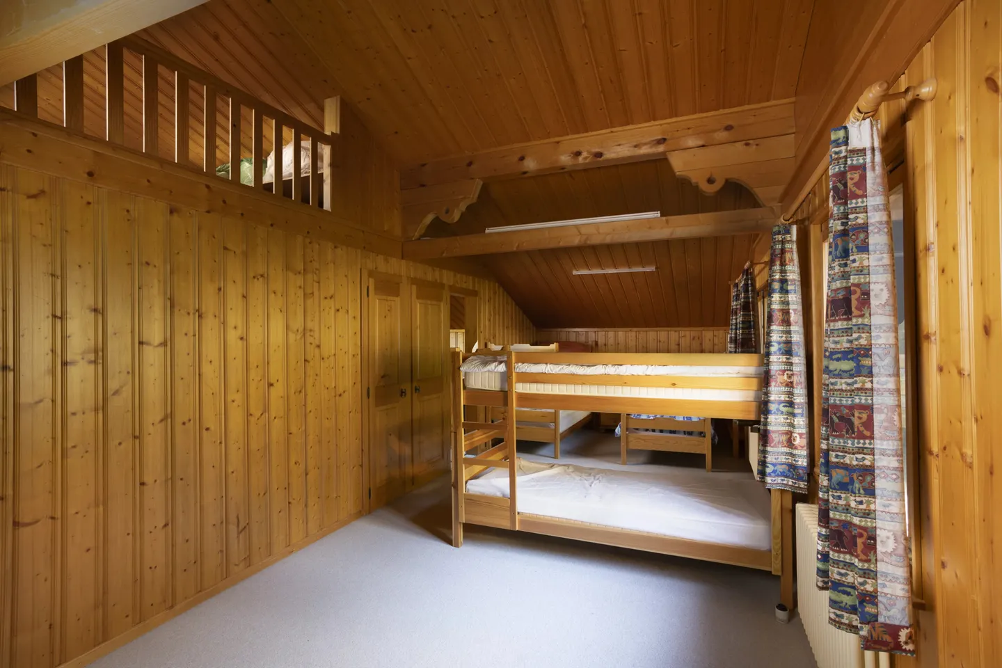Chalet for sale - Photo 6 of 9