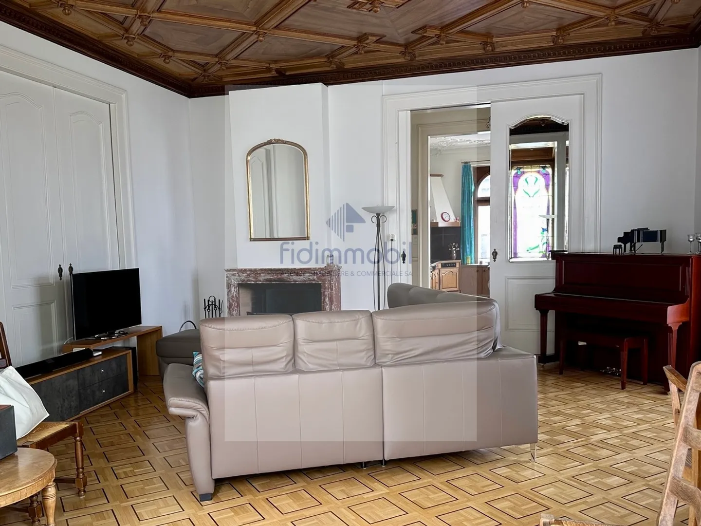 Un appartamento di carattere nel cuore di La Chaux-de-Fonds - Foto 8 di 21