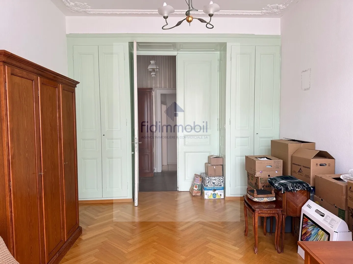 Un appartamento di carattere nel cuore di La Chaux-de-Fonds - Foto 13 di 21