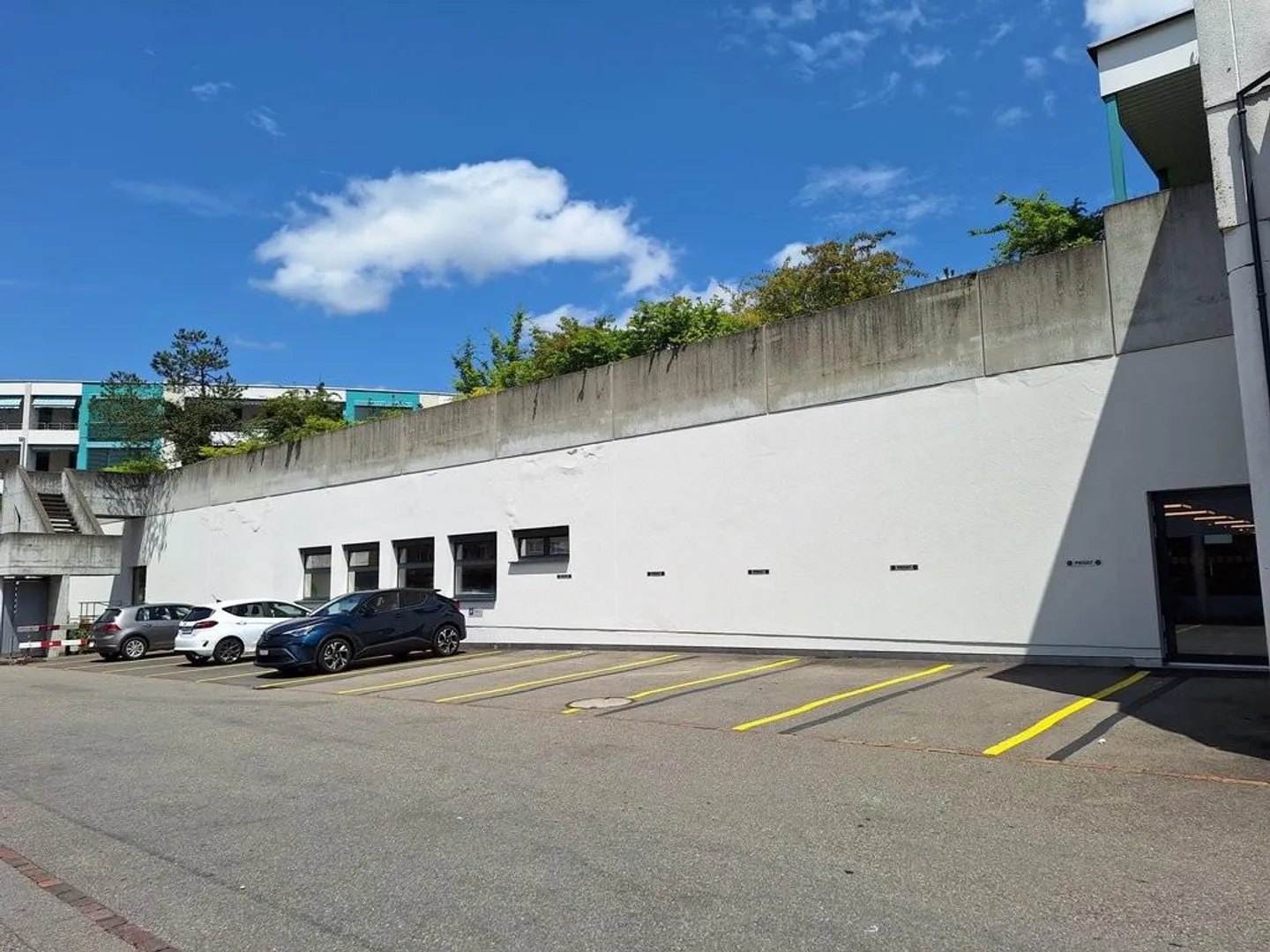 Central parking space in Wohlen wanted? - Photo 2 of 2