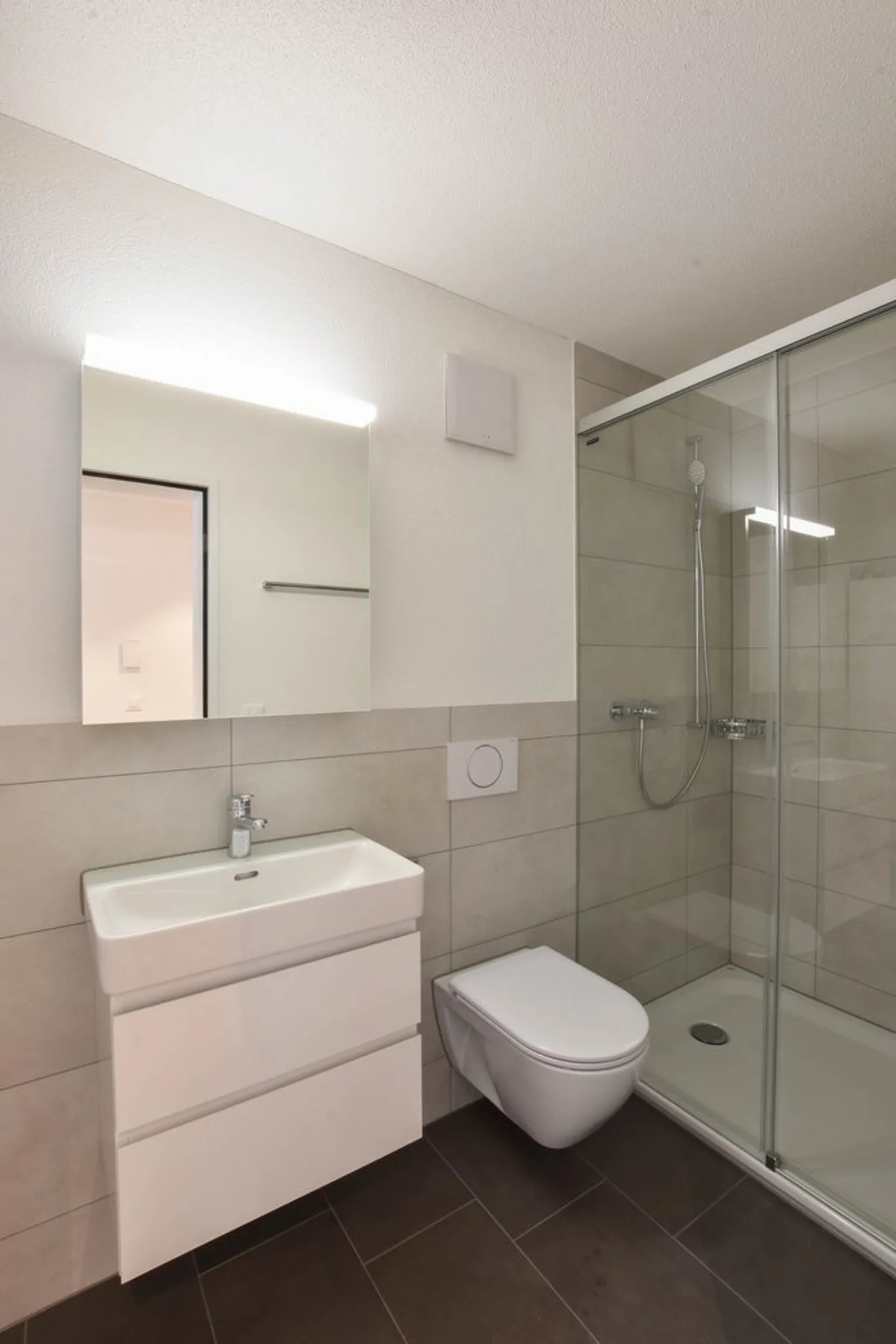 Modernes 3.5-Zimmer Apartment - Foto 7 von 7