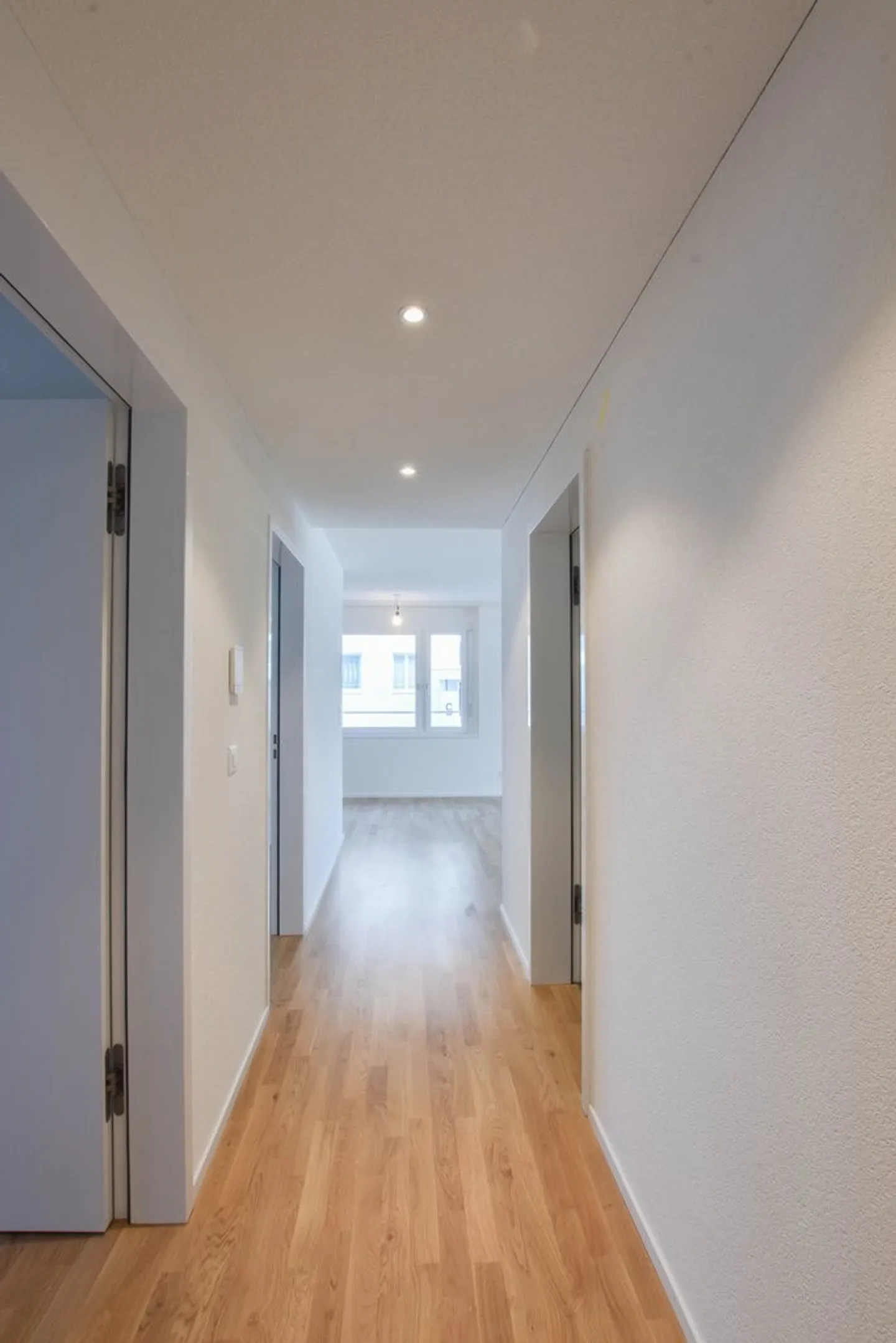 Modernes 3.5-Zimmer Apartment - Foto 5 von 7