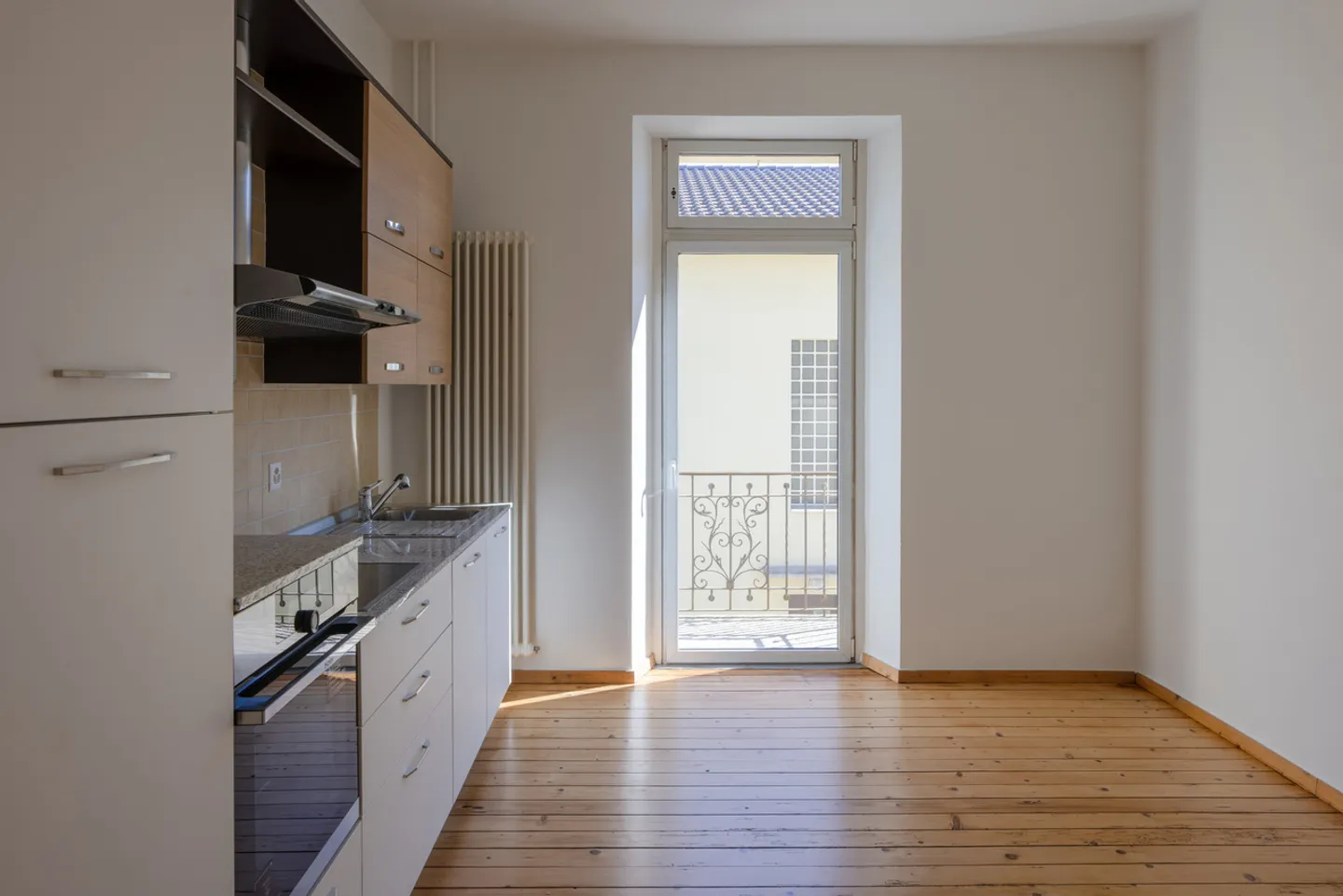 MIXED-USE INVESTMENT PROPERTY - Photo 8 of 14