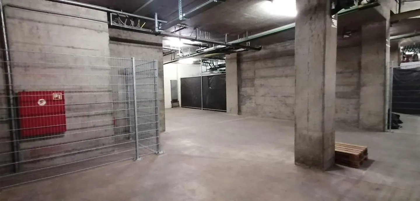 Espace de stockage 138 m² - Photo 3 sur 6