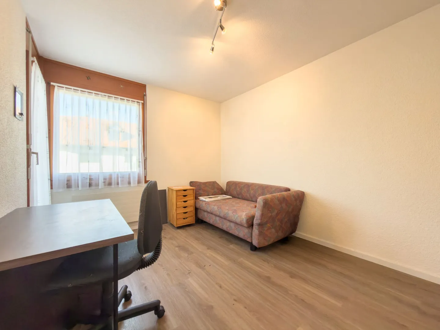 Ruhige 4.5-Zimmer-Wohnung mit Balkonen - Foto 14 von 19