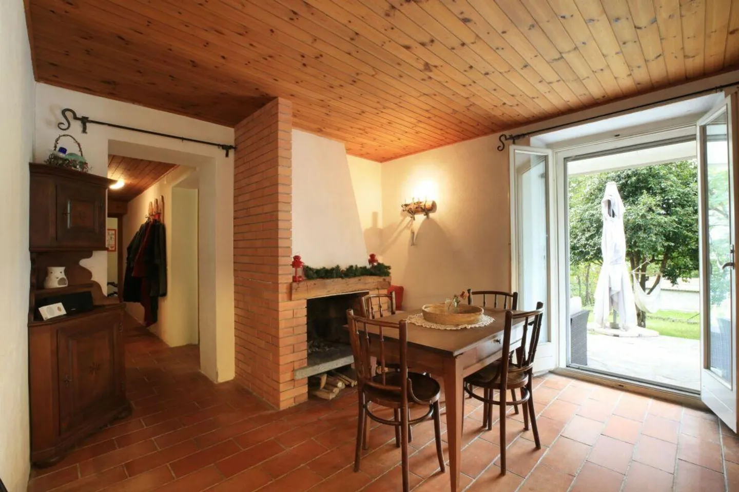 Minusio - Zweifamilienhaus mit Rustico - Foto 8 von 18