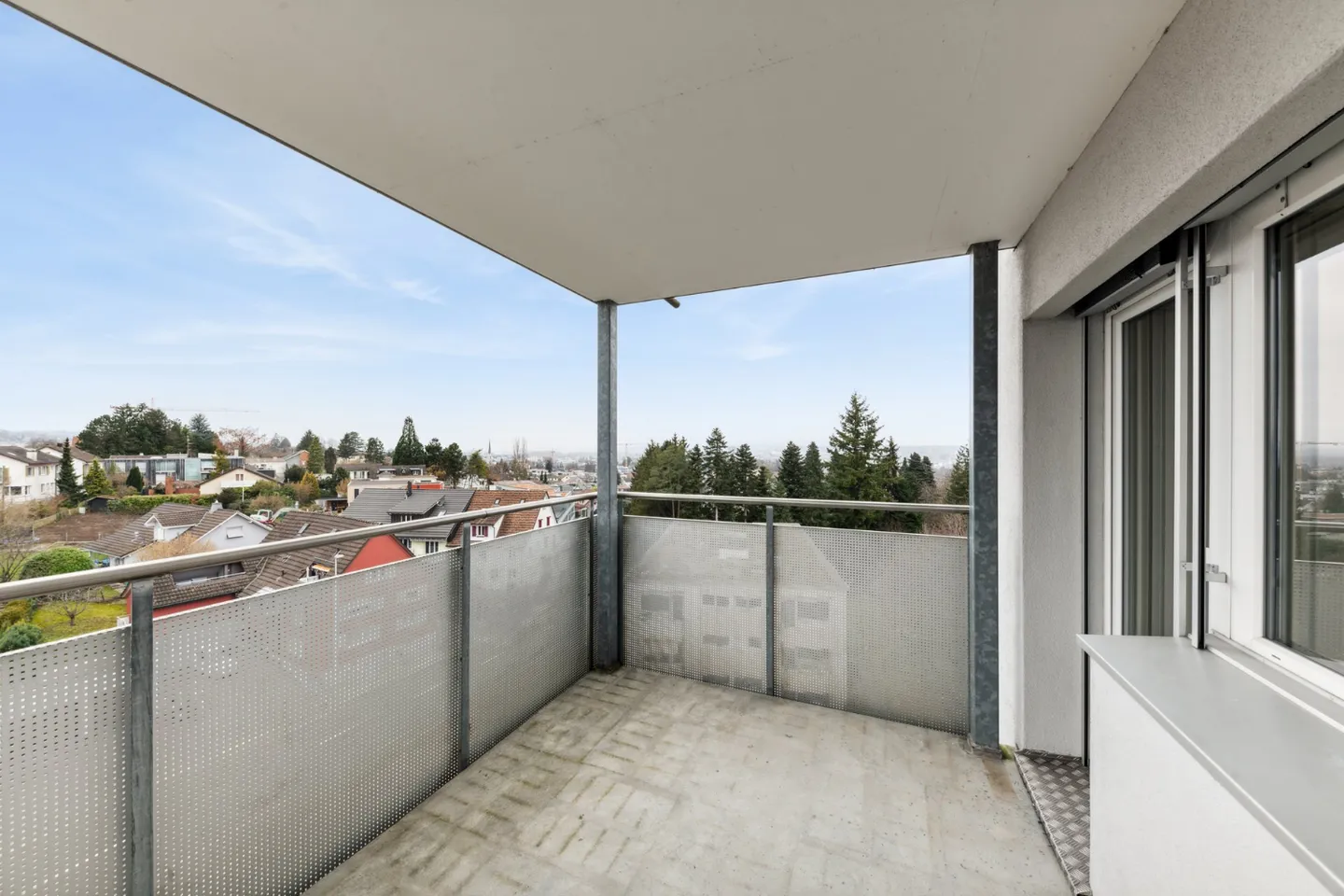 Finalmente la vista sul lago è accessibile! - Foto 5 di 8